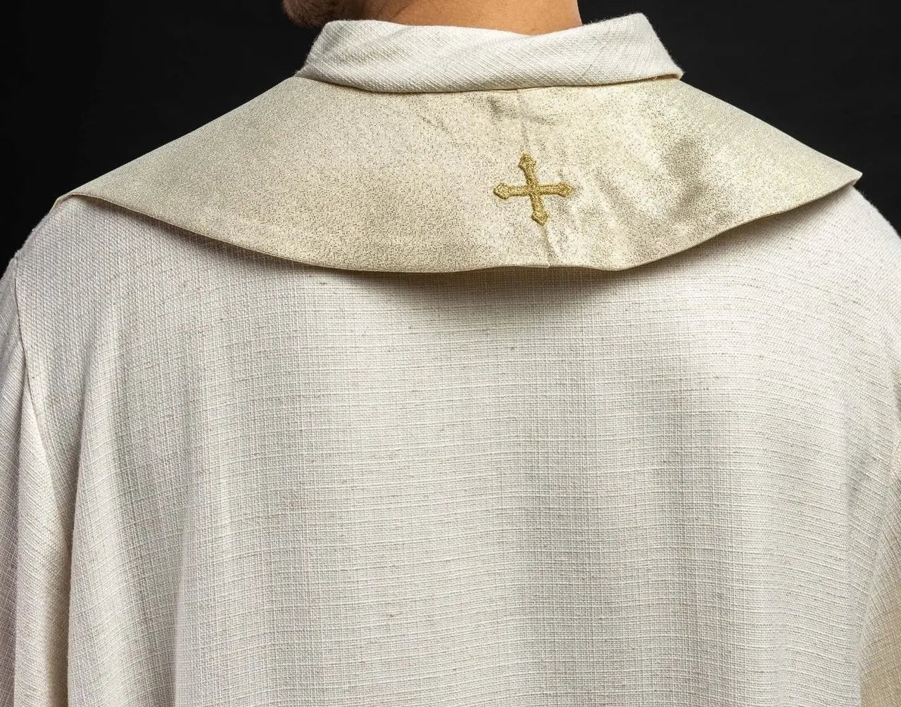 Golden embroidered priest's stole