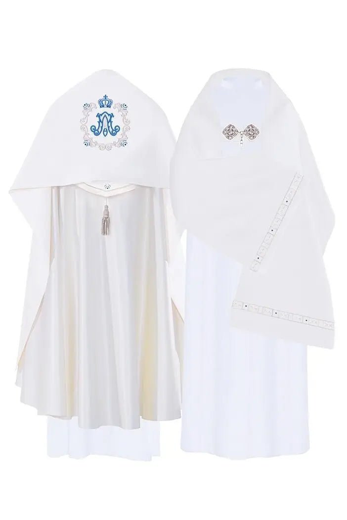 Veil with blue Marian embroidery