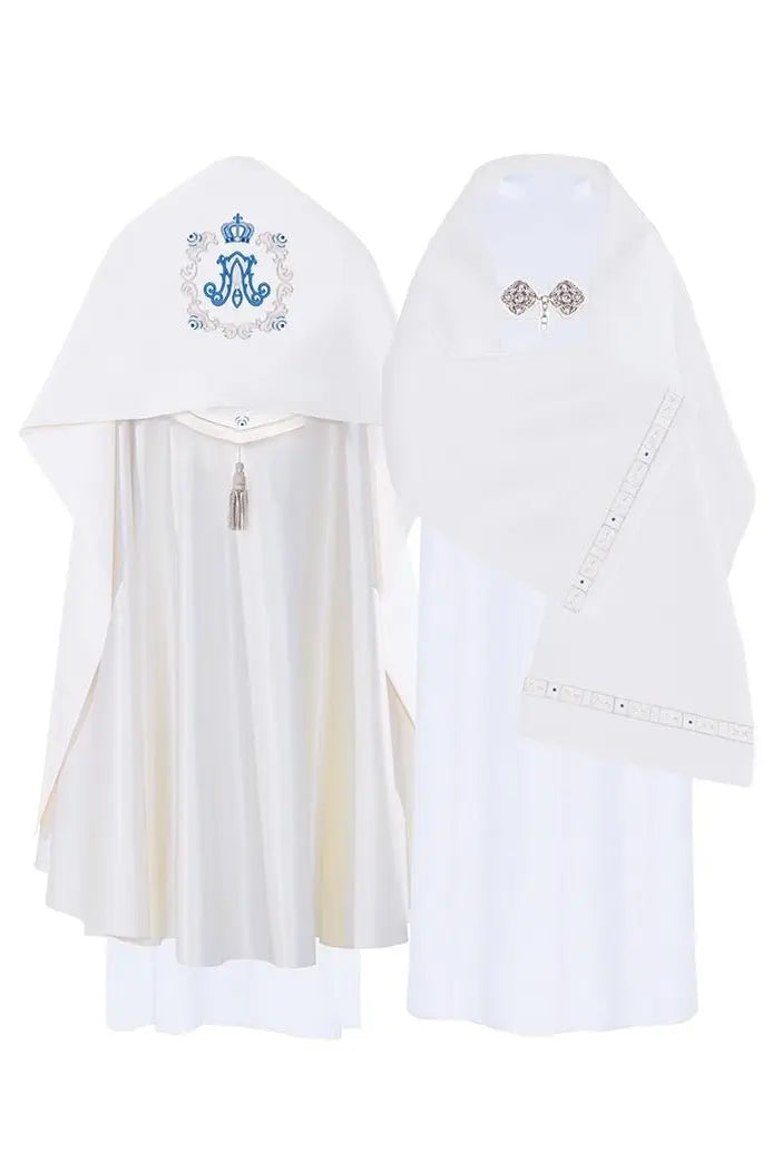 Veil with blue Marian embroidery
