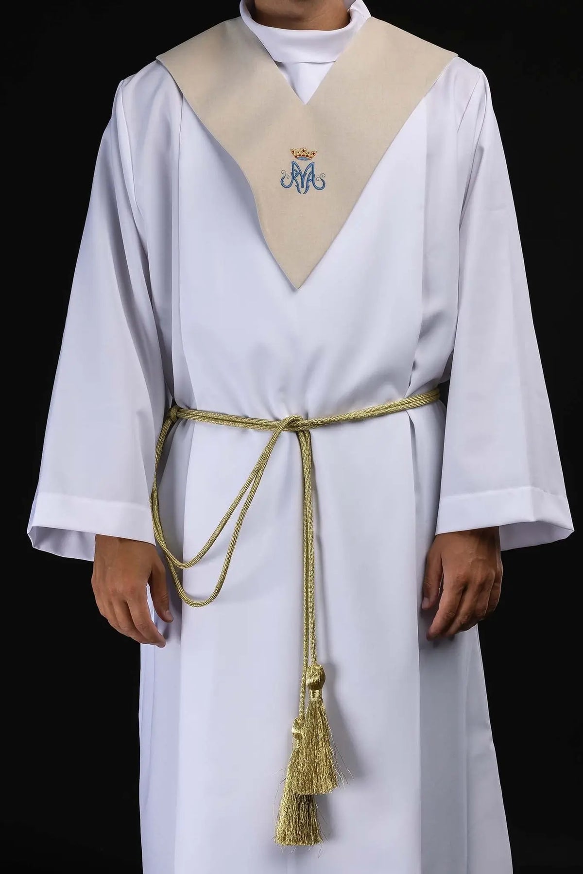Ecru lector's scapular with embroidered Marian motif, front view