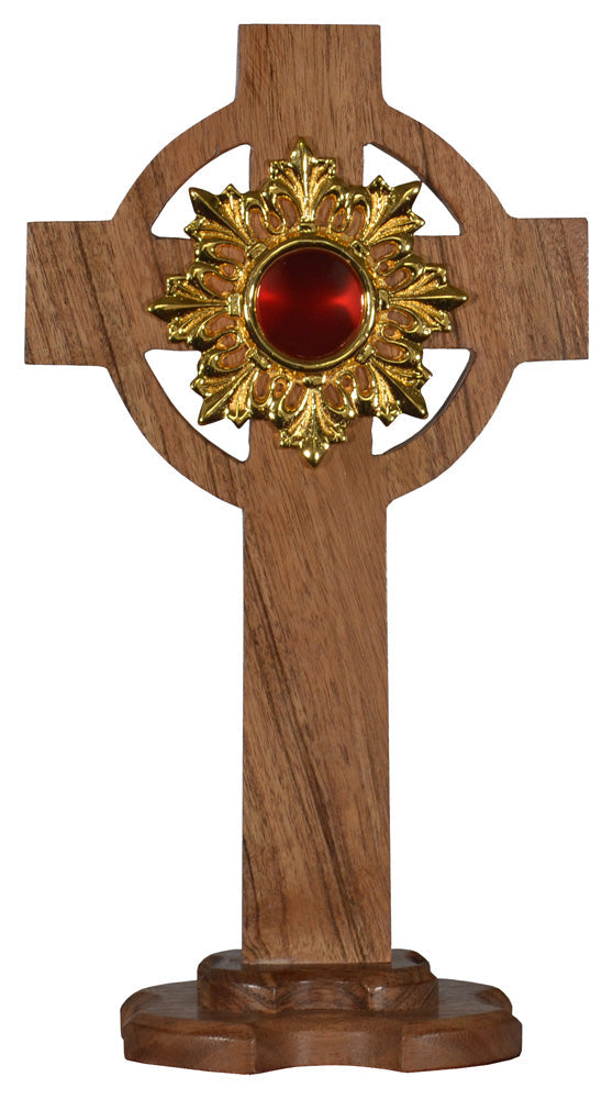 Relikwiarz drewniany w kształcie krzyża