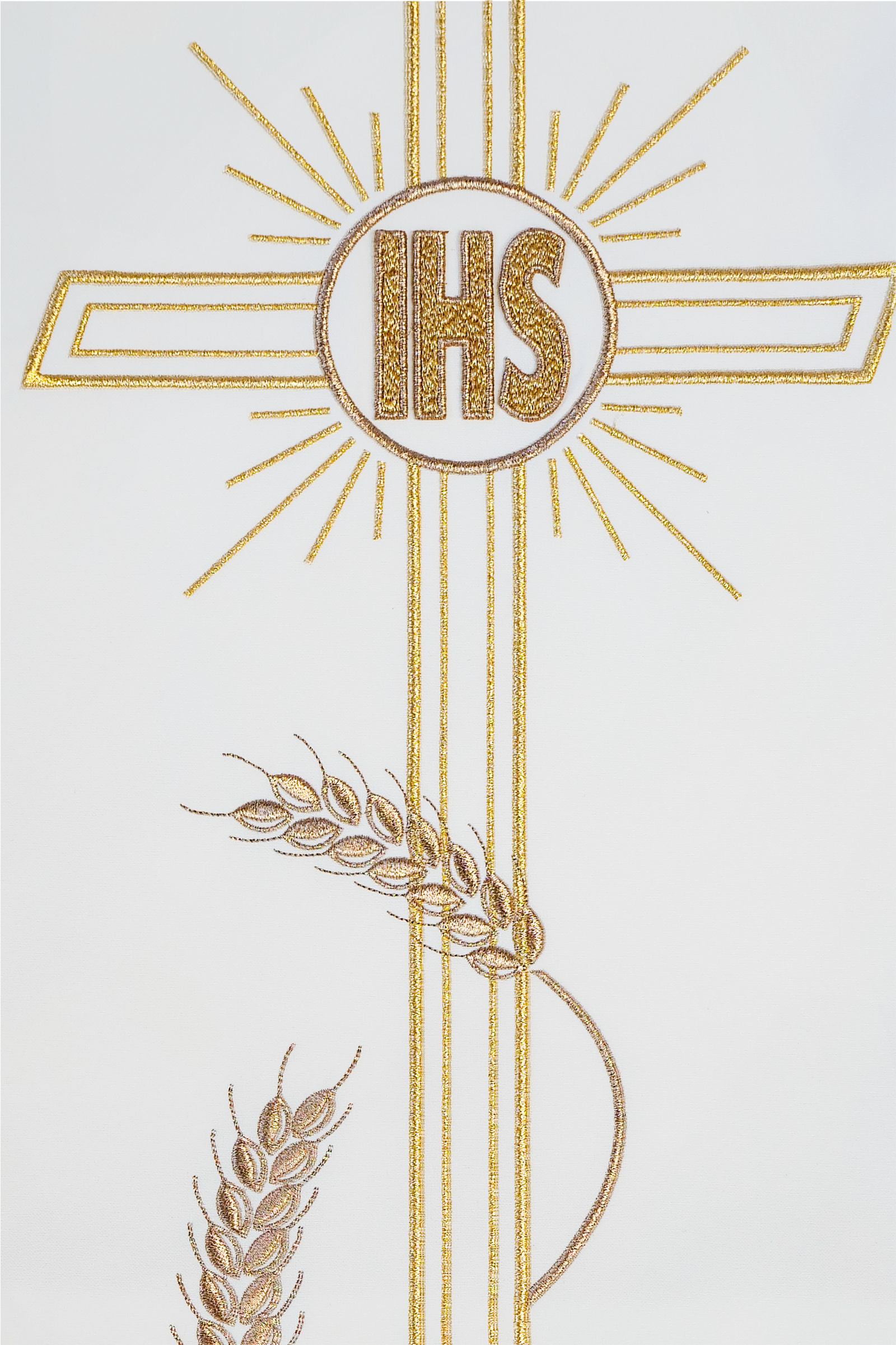 Embroidered lectern napkin with cross and IHS motif