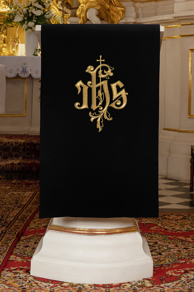 Embroidered lectern napkin with IHS symbol