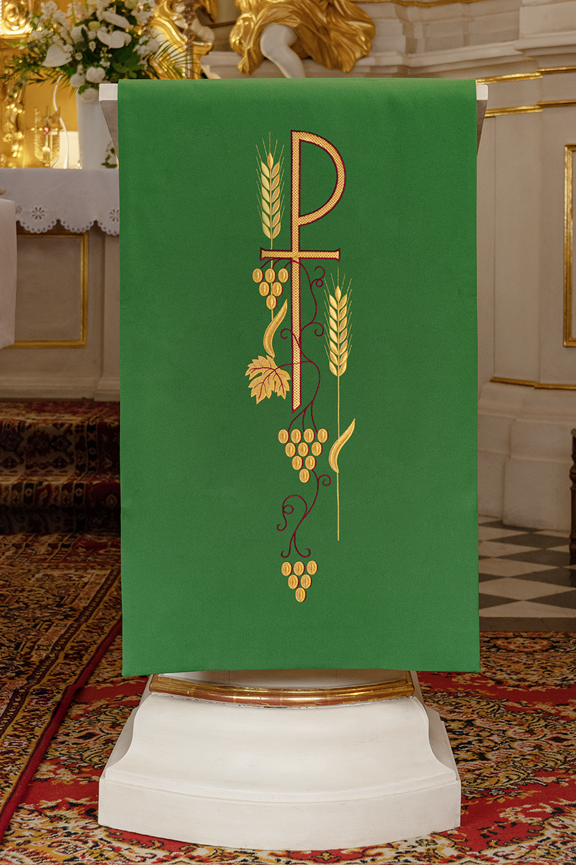 Vestment for lectorium with embroidered PAX symbol