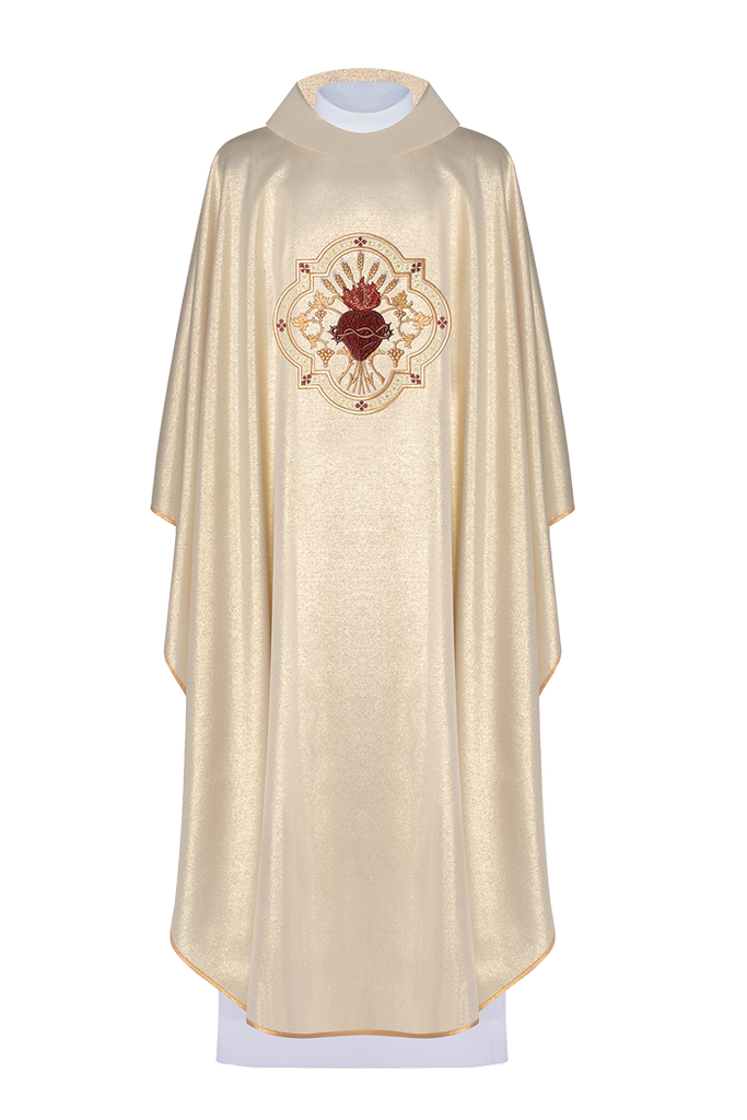 Gold chasuble embroidered with the motif of the Heart of Jesus and the Chalice