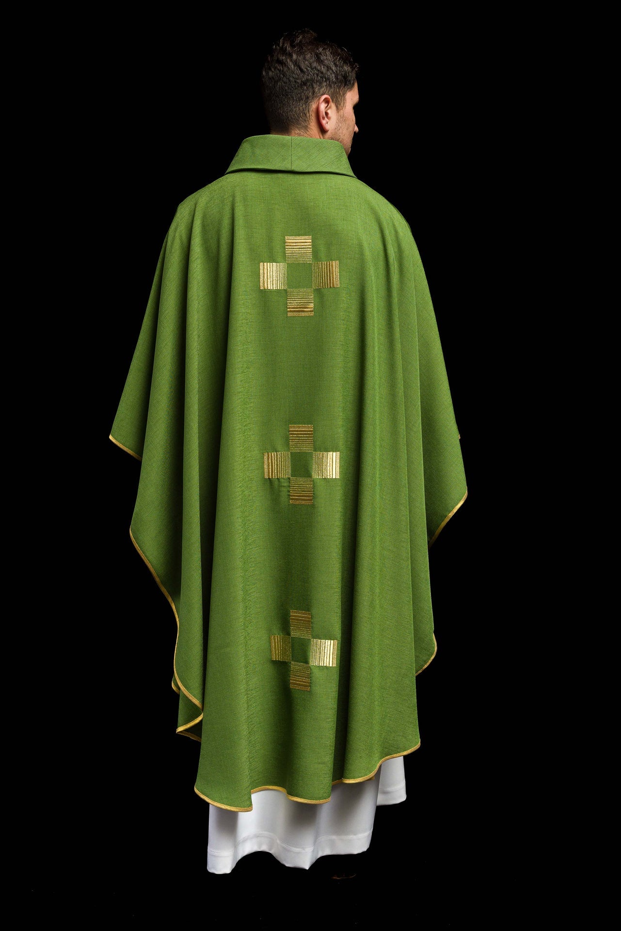 Chasuble with embroidered Crosses in green