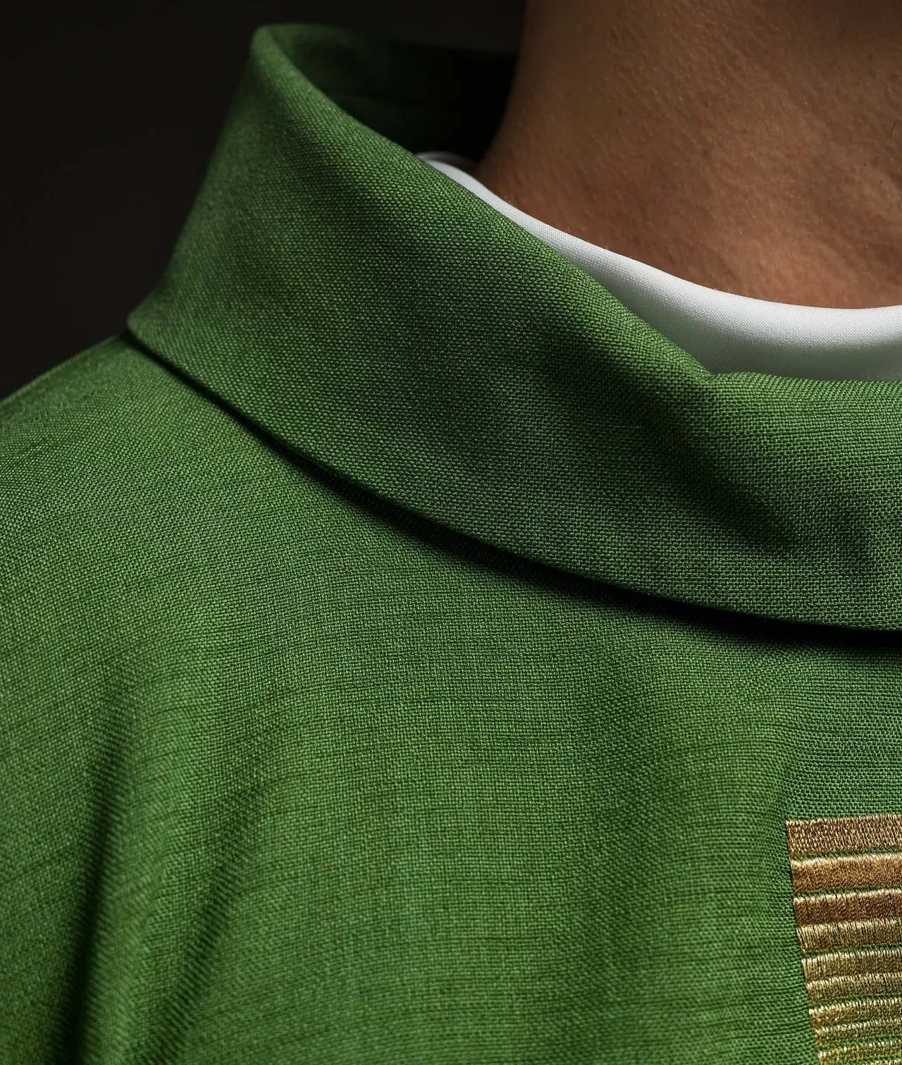 Chasuble with embroidered Crosses in green