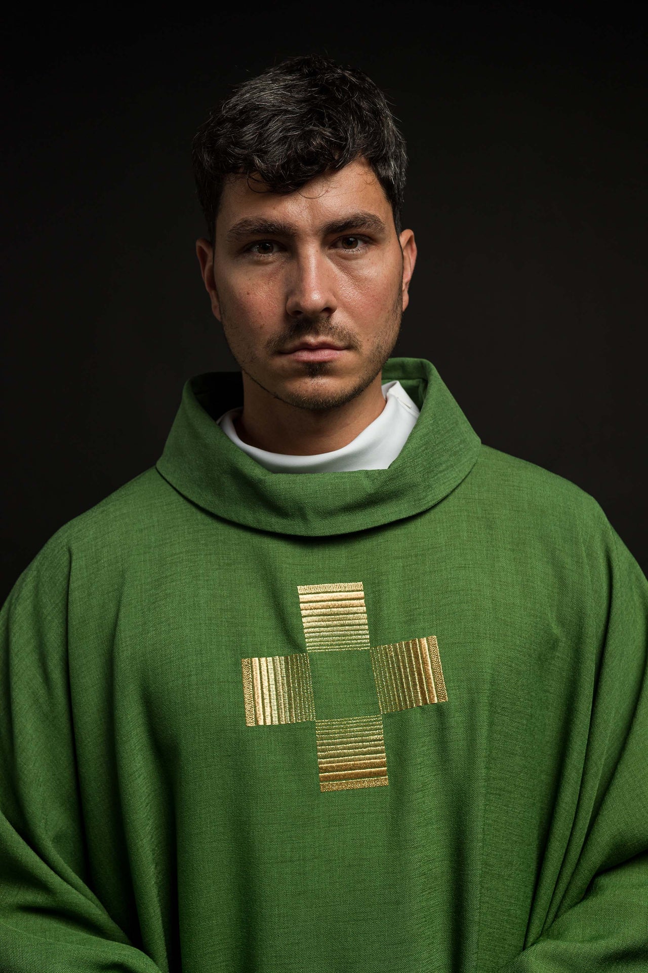 Chasuble with embroidered Crosses in green