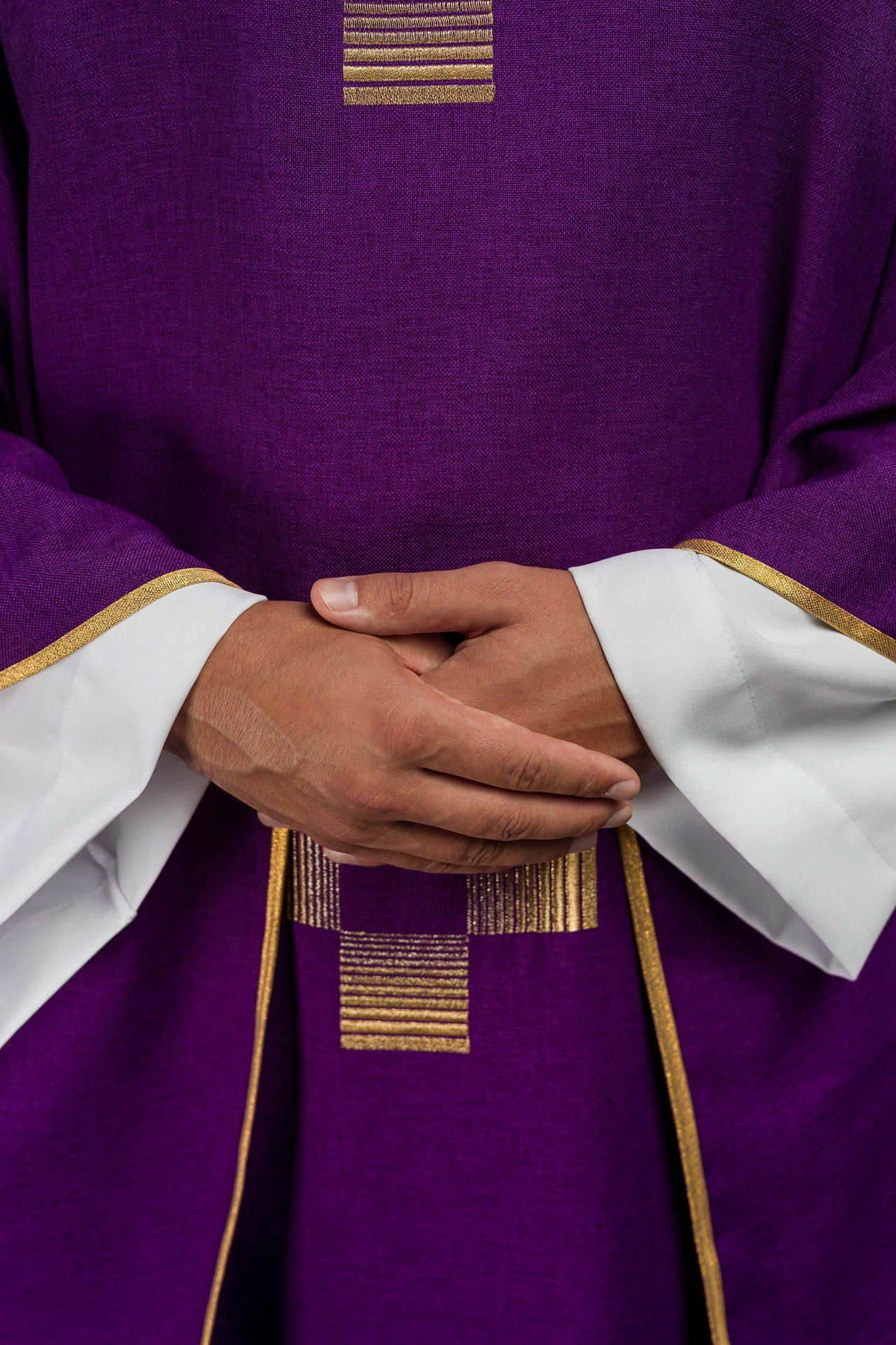 Chasuble with embroidered Crosses in purple