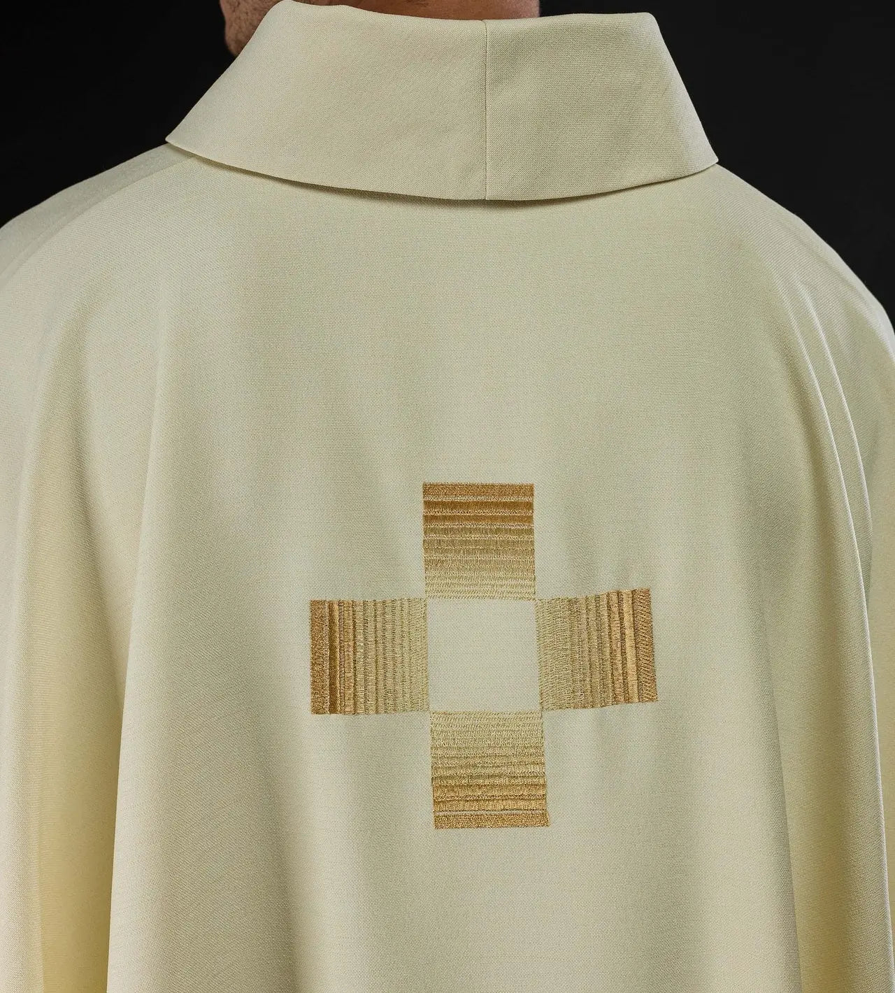 Chasuble with embroidered gold crosses