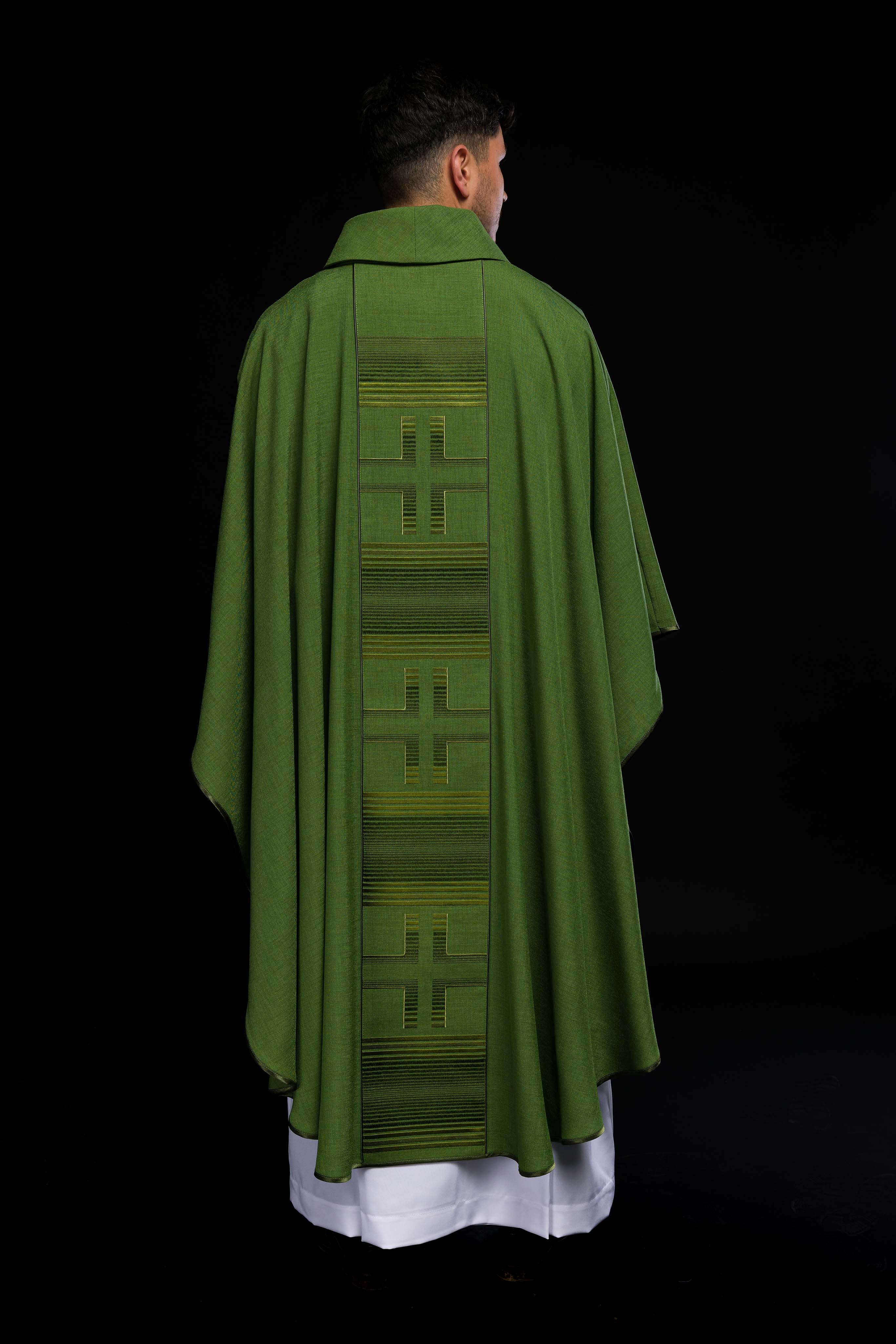 Embroidered chasuble with Crosses in green