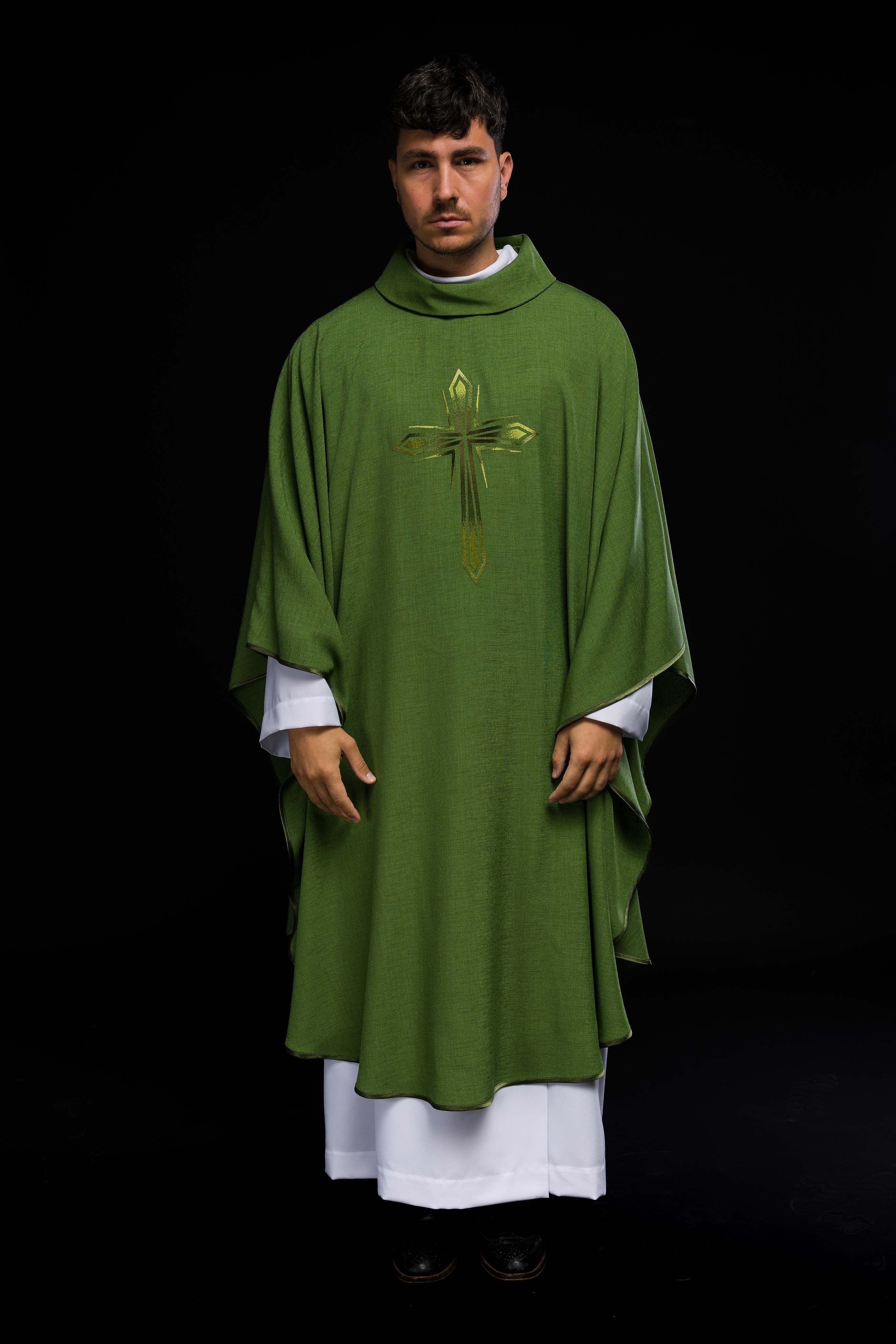 Embroidered chasuble in green
