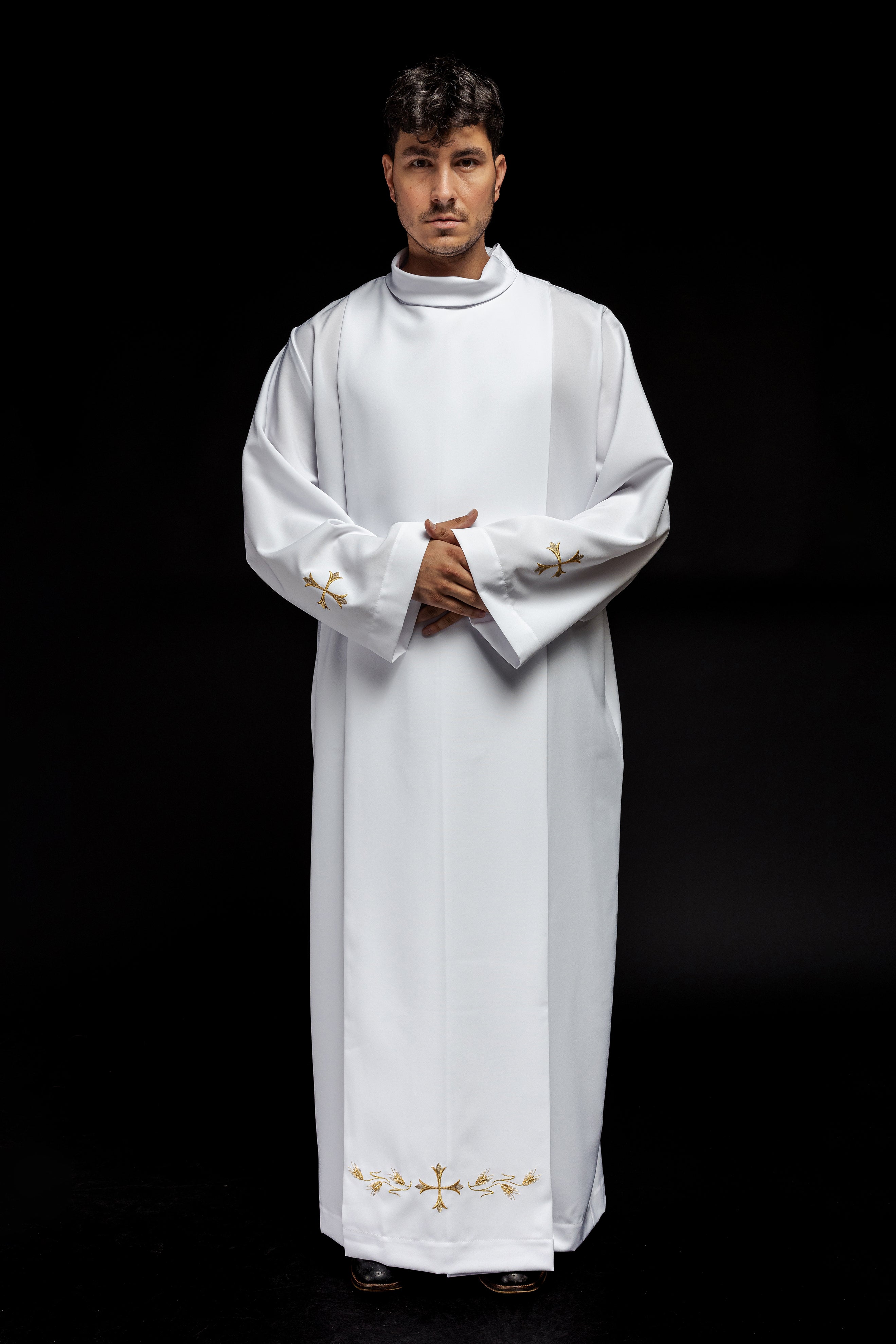 Plain priest's robe with turtleneck and cross embroidery White