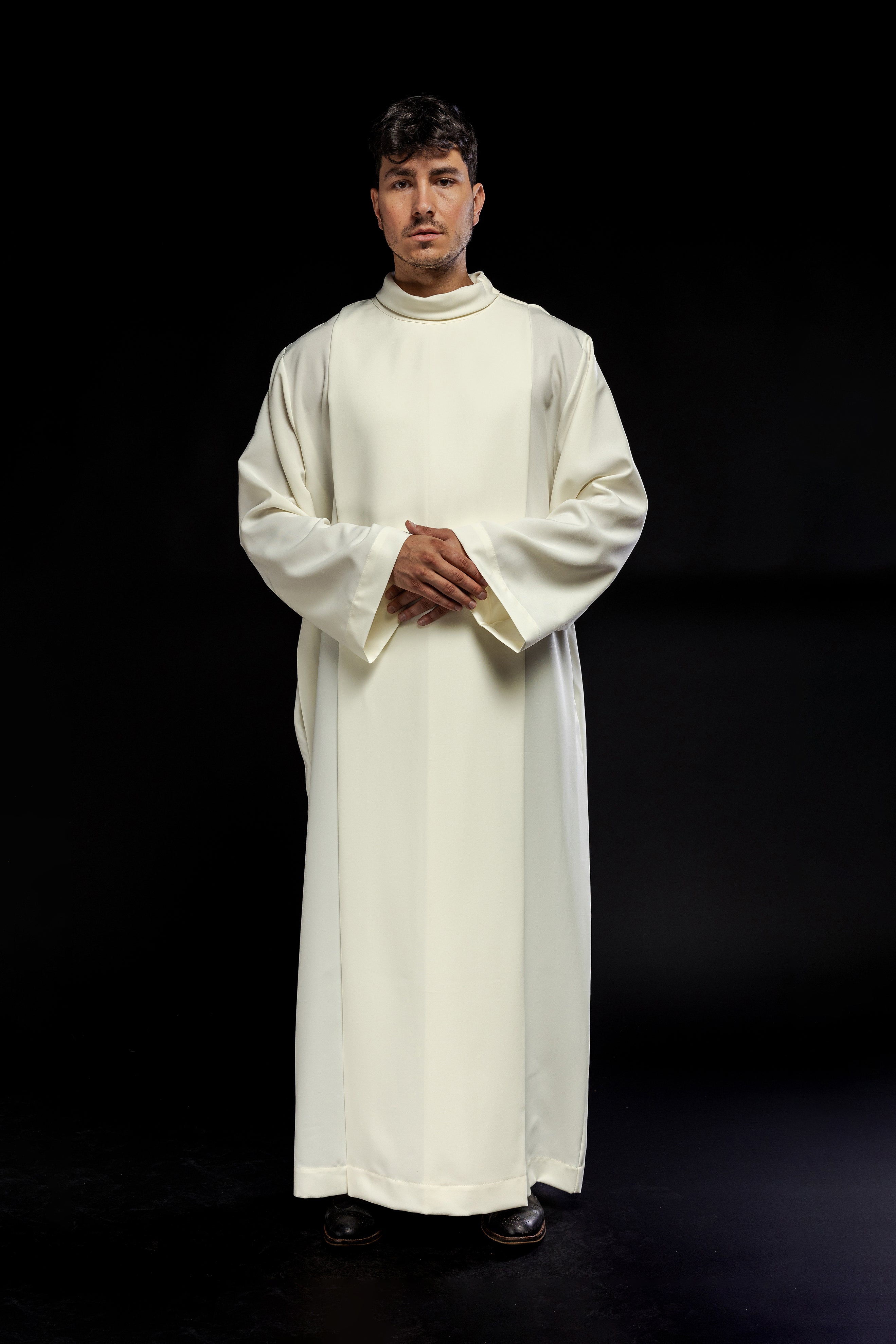 Smooth turtlenecked priest's robe Ecru