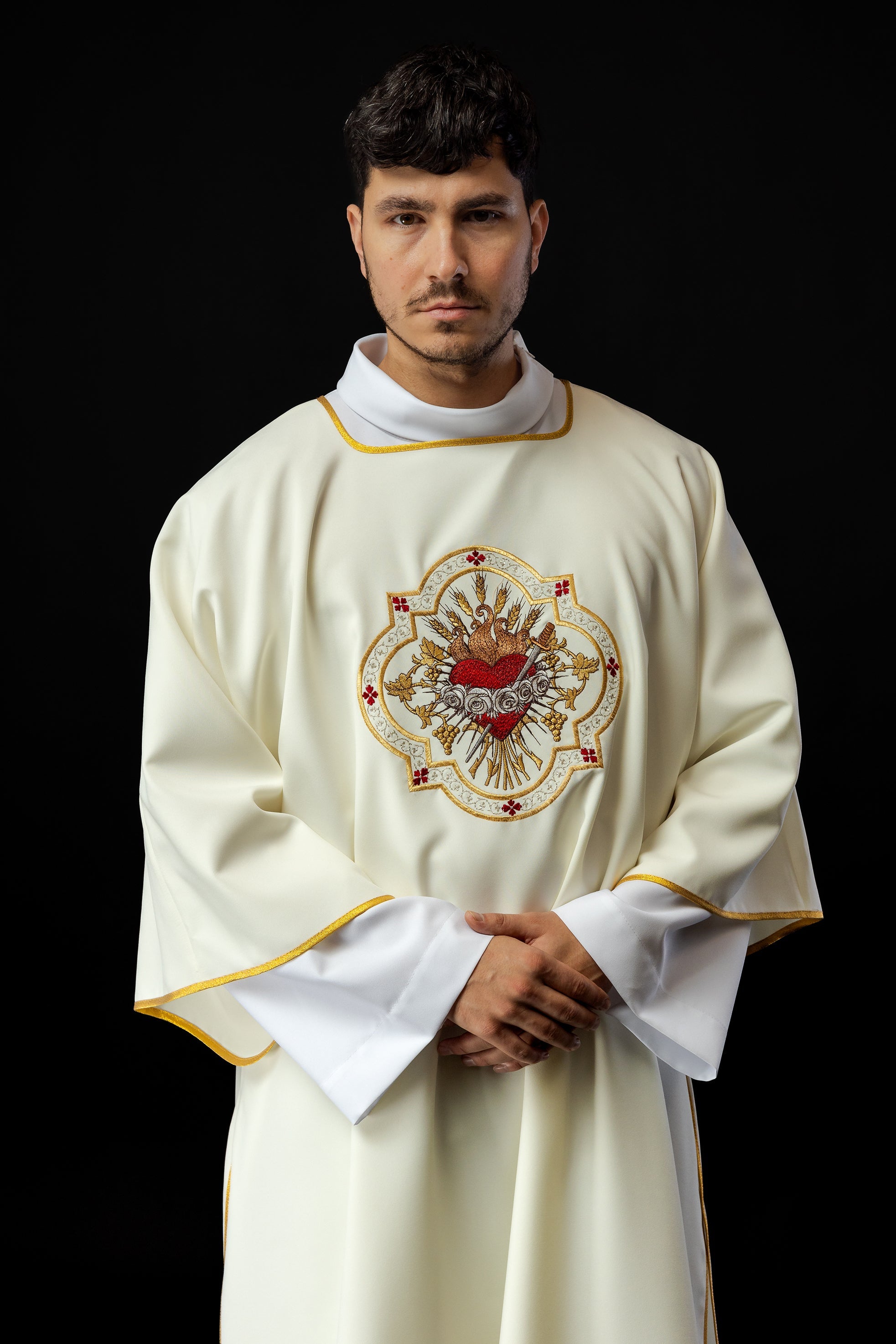 Dalmatica with Heart of Mary motif