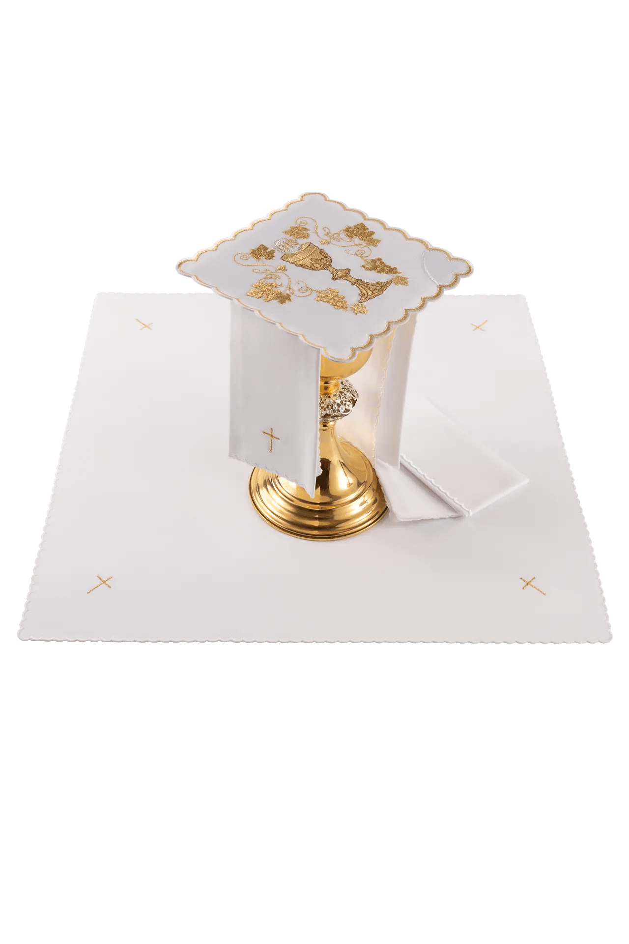 Embroidered chalice linens set with chalice motif