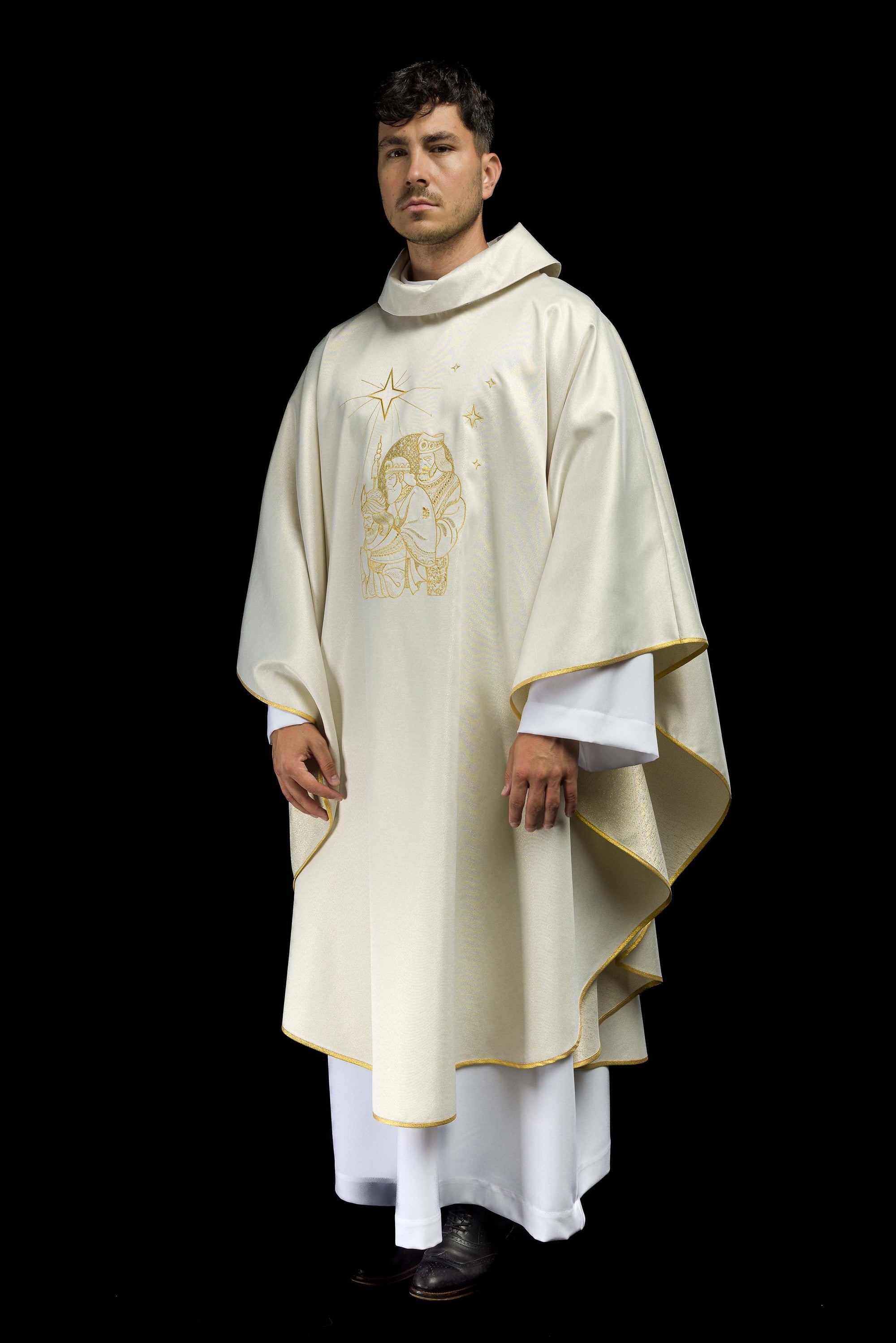 Glittering chasuble with gold embroidery and image of the Three Kings