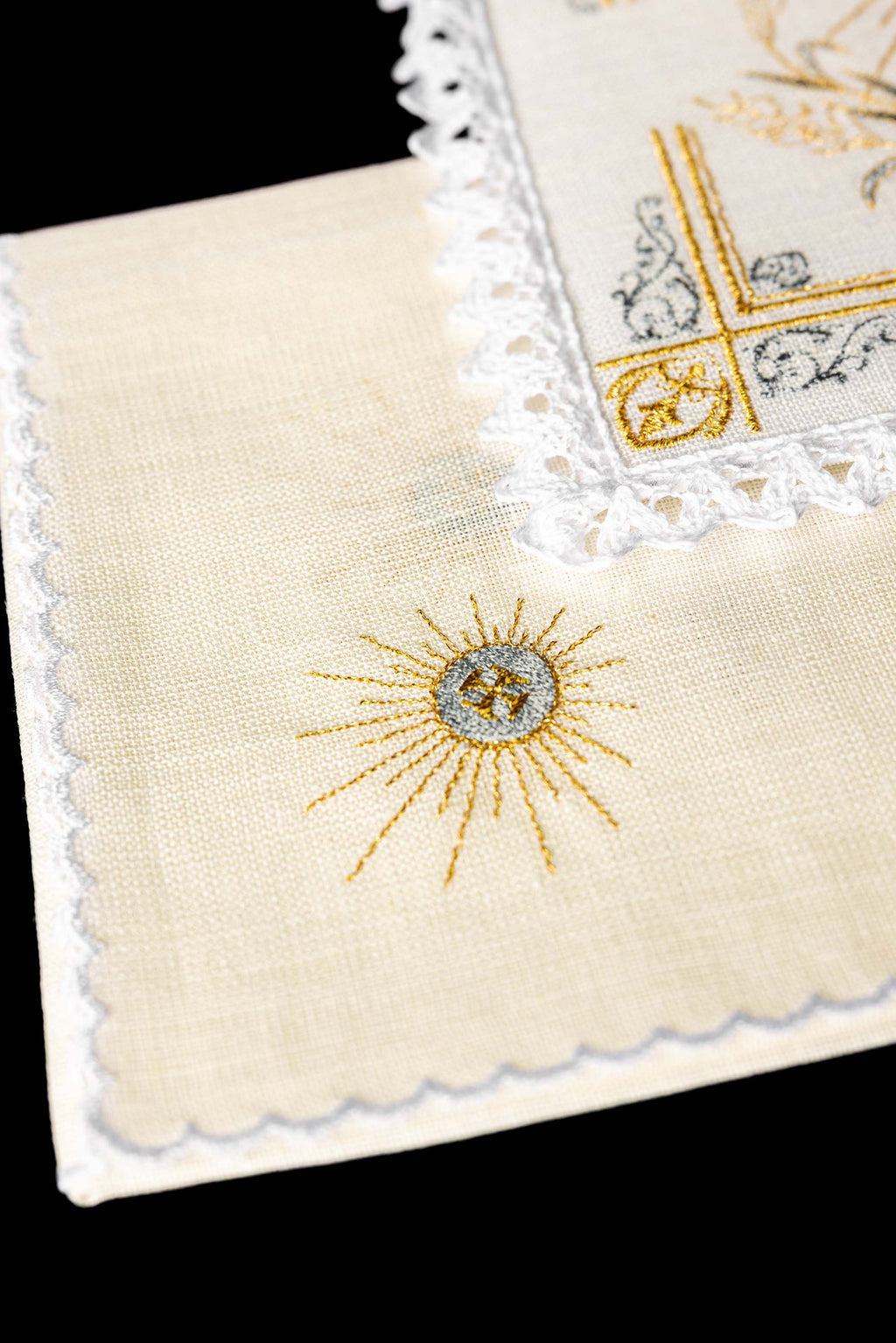 Bielizna kielichowa lniana haftowana Kielich - ORNATY.PL