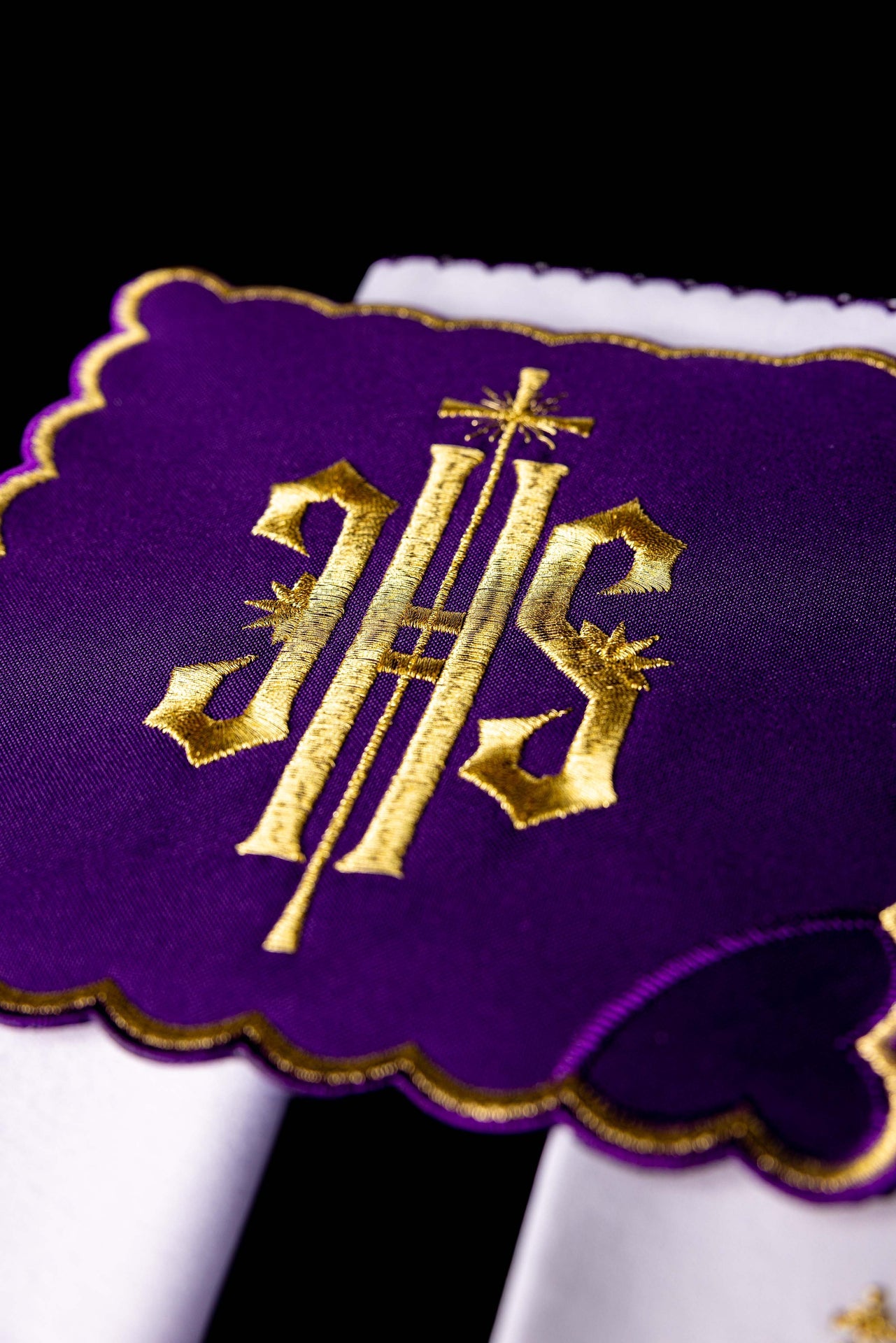 Embroidered Chalice Linen Purple IHS
