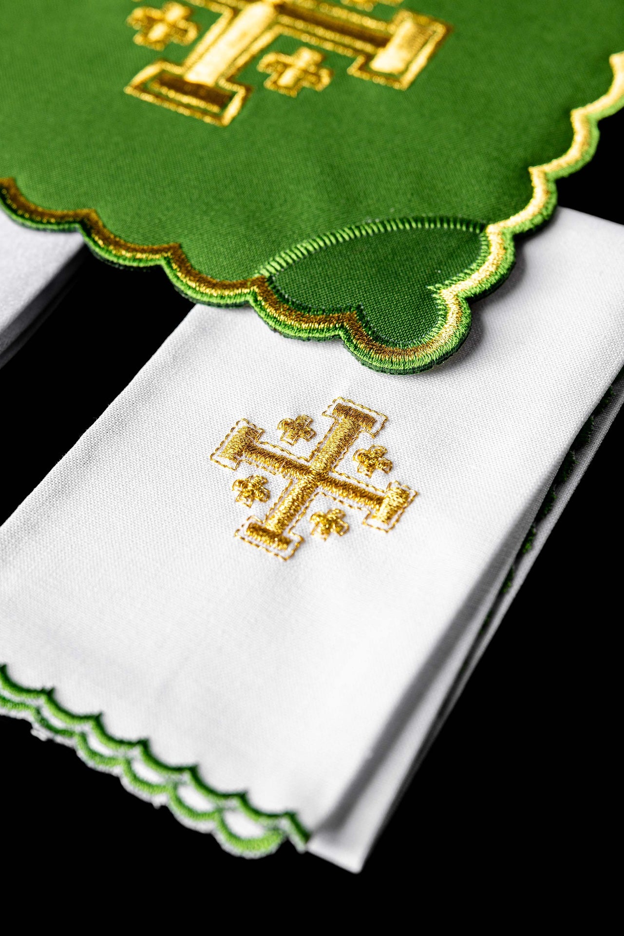 Chalice linen embroidered Jerusalem Cross
