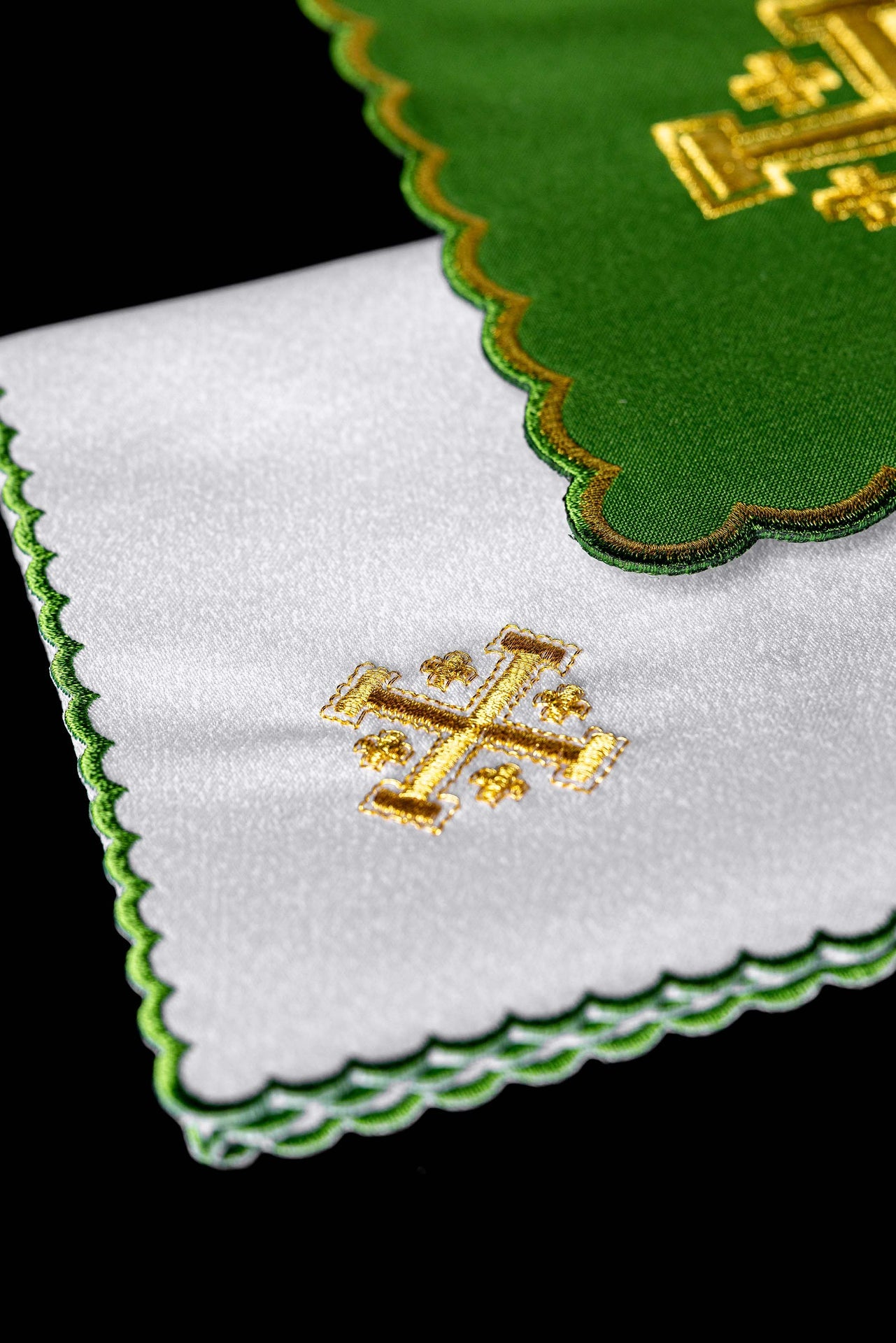 Chalice linen embroidered Jerusalem Cross