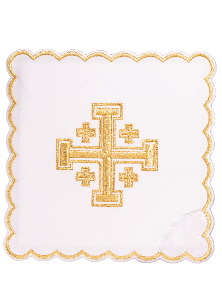komplet kielichowy z haftem krzyża biały