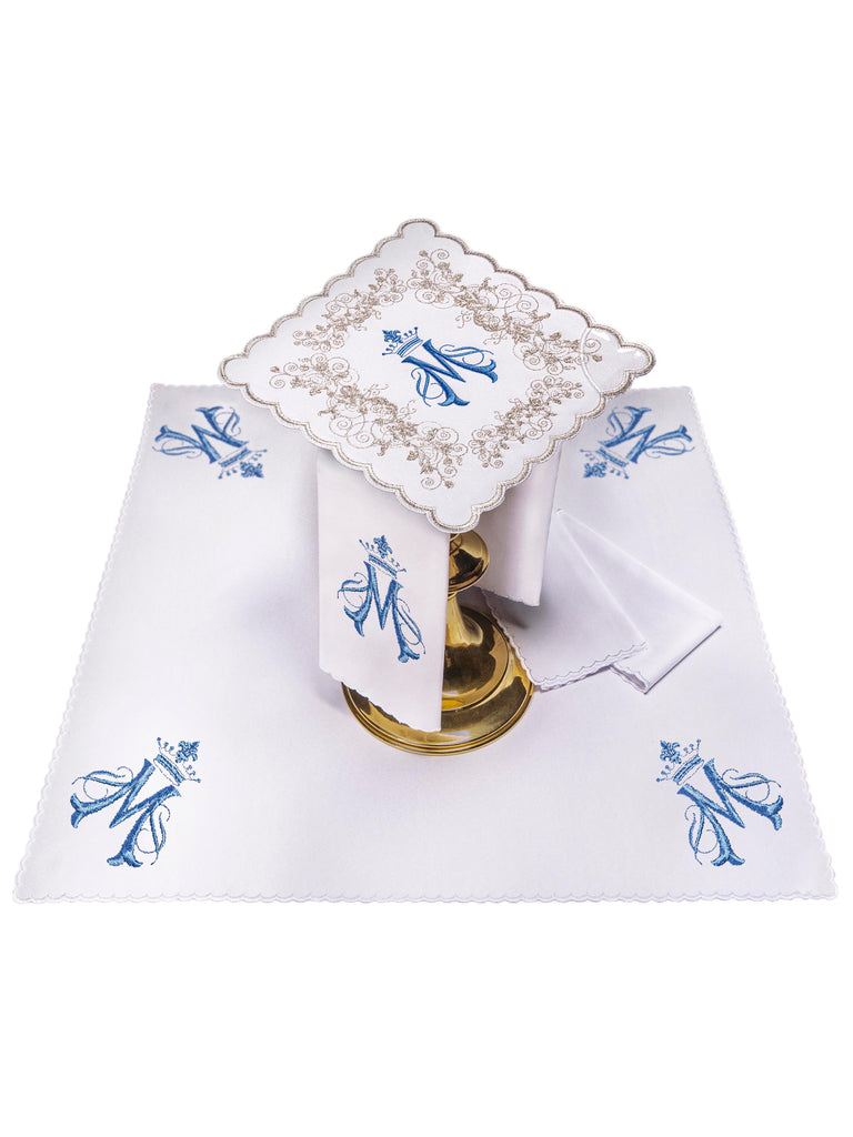 Gold and blue chalice linen with a Marian motif
