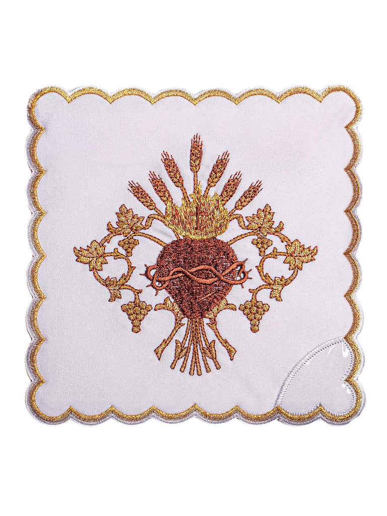 Chalice linen embroidered with the Heart of Jesus