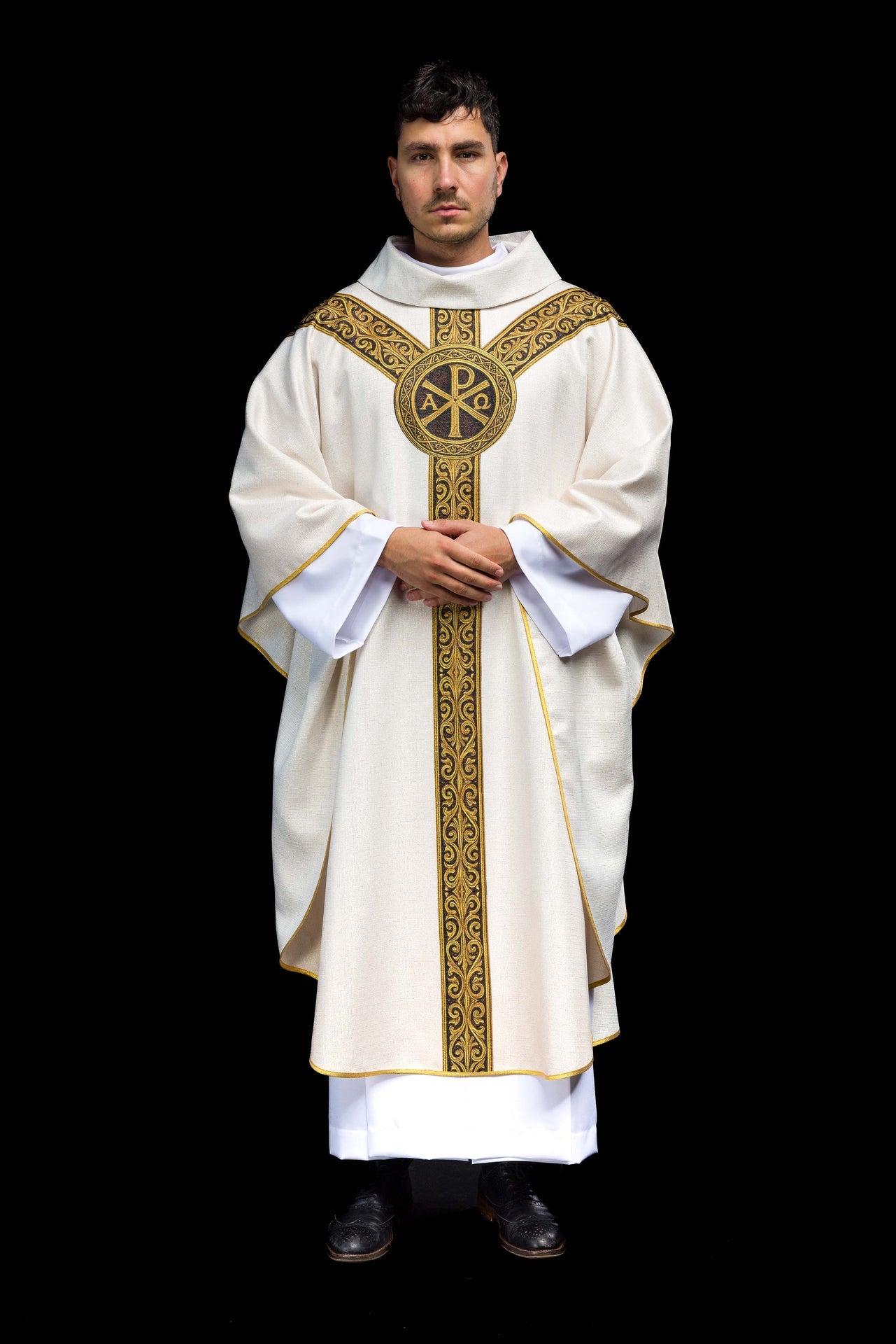 Ornat drukowany Pax Ecru z bogatym złotym zdobieniem