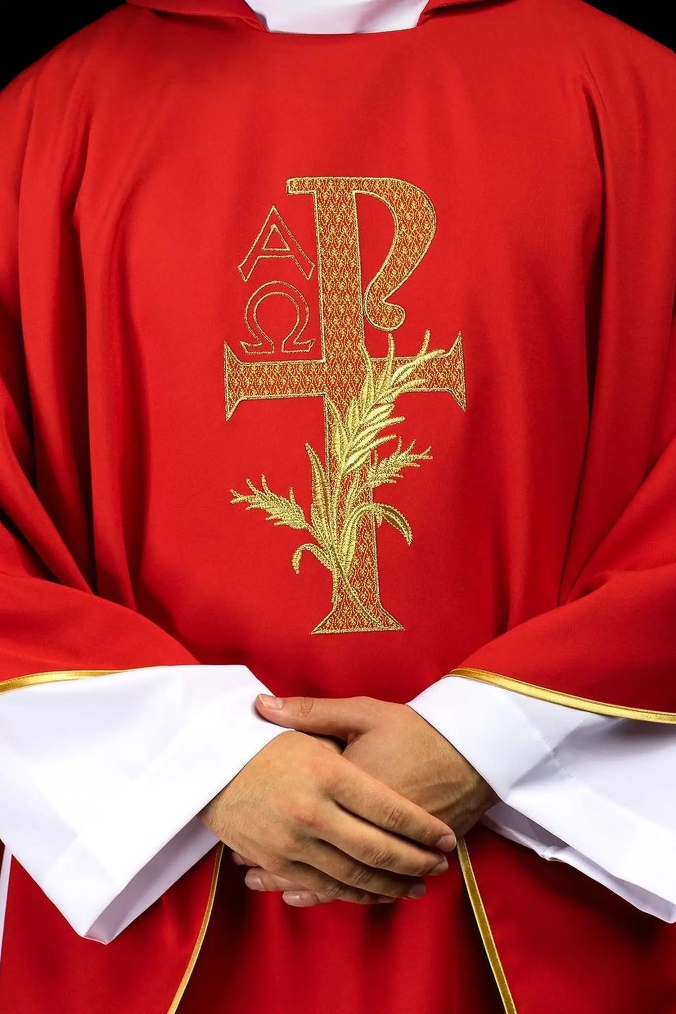 Embroidered chasuble with the Alpha and Omega symbol and wide collar red