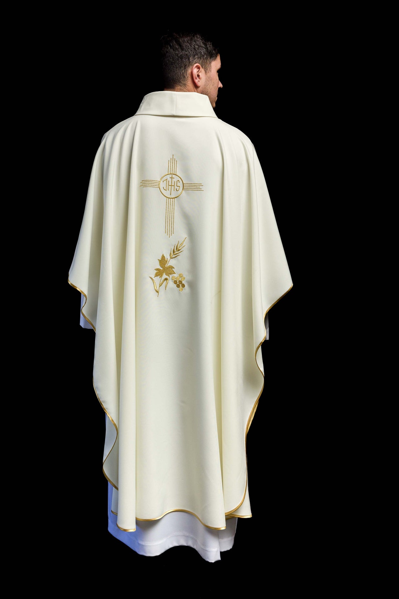 Chasuble with IHS embroidery in ecru