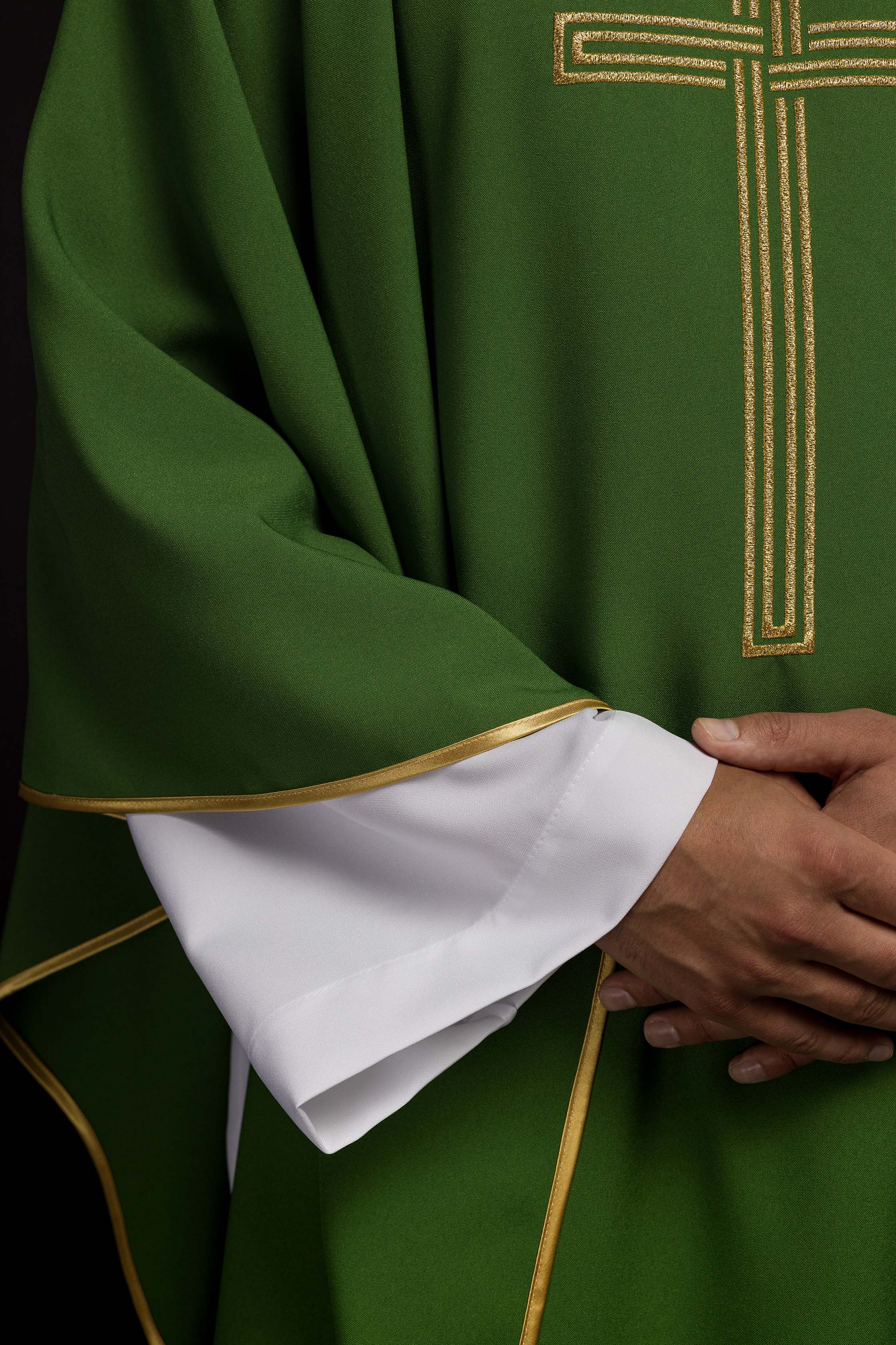 Green embroidered chasuble with Cross
