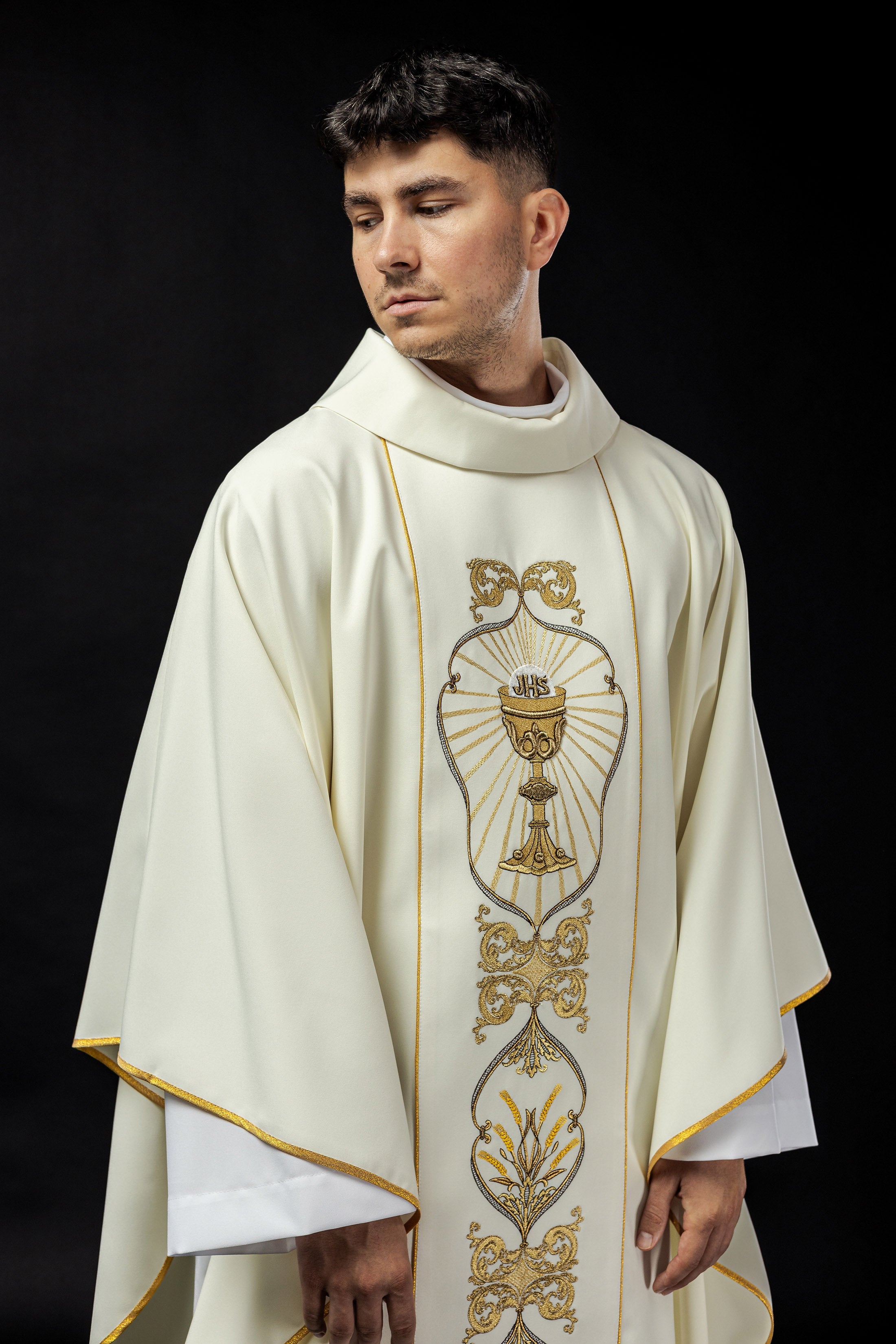 Decorated IHS chasuble in ecru