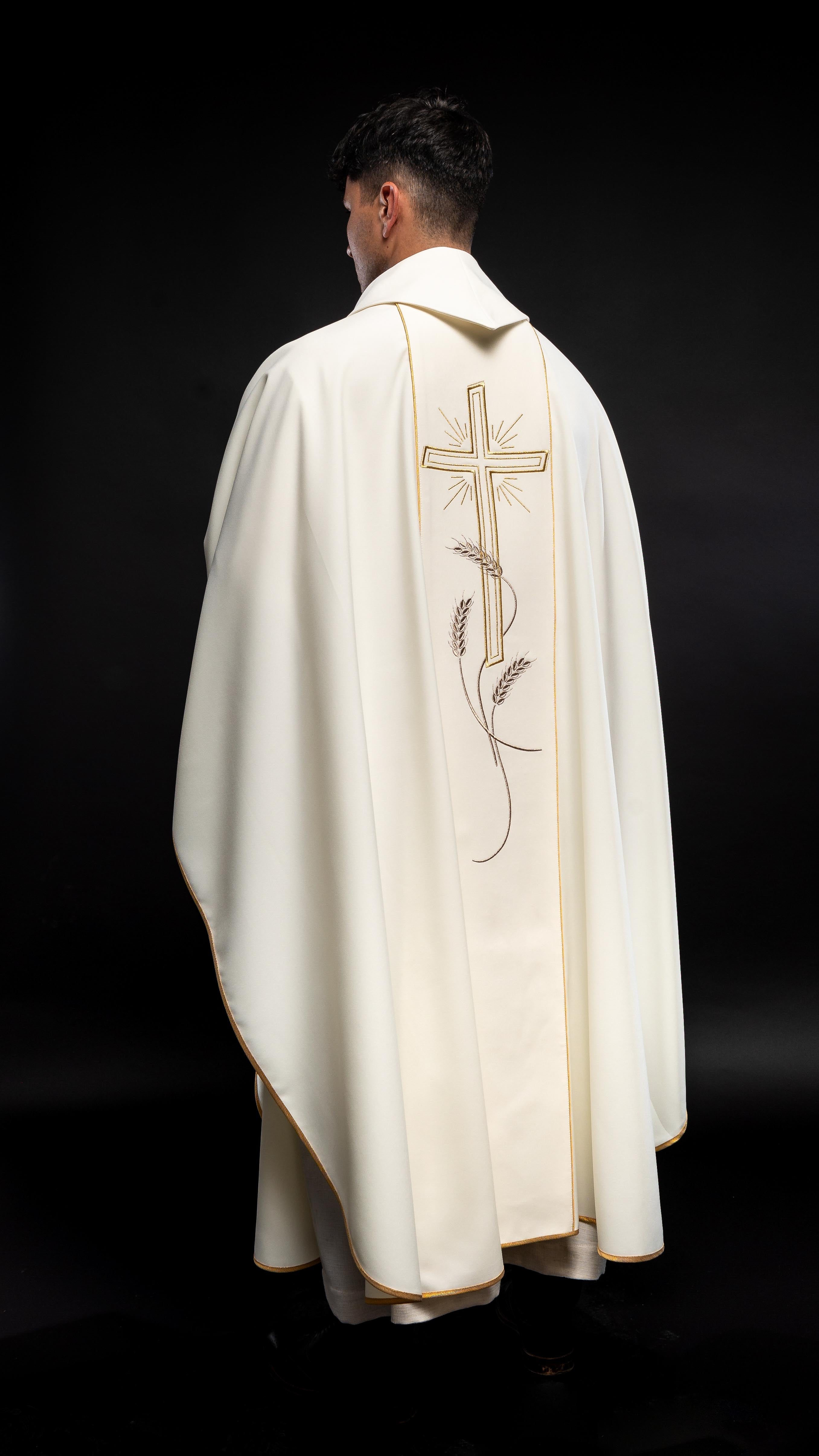 Embroidered chasuble Cross with IHS symbol ecru