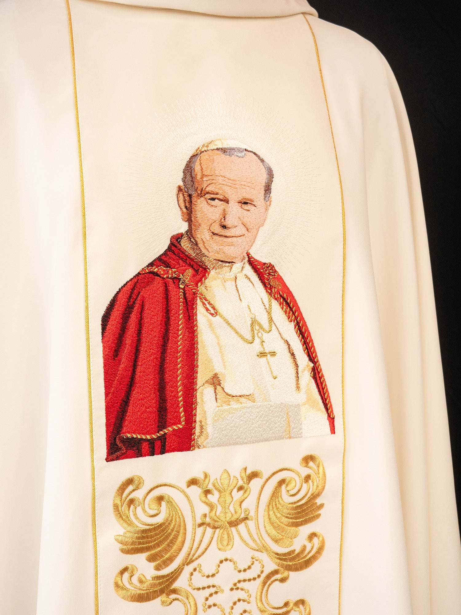 Chasuble with image of Pope John Paul II gold