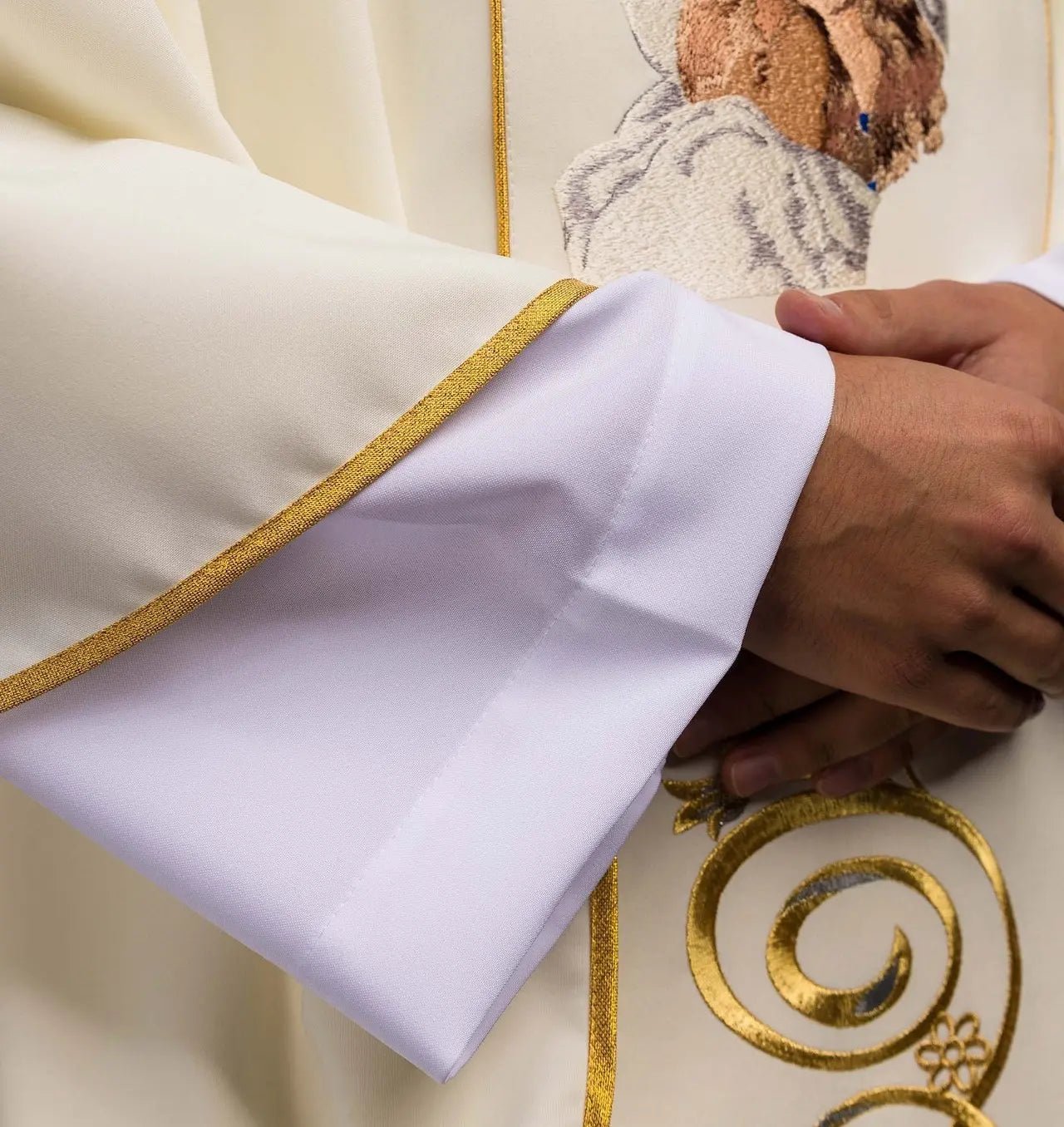 Christmas chasuble with the image of the Holy Family