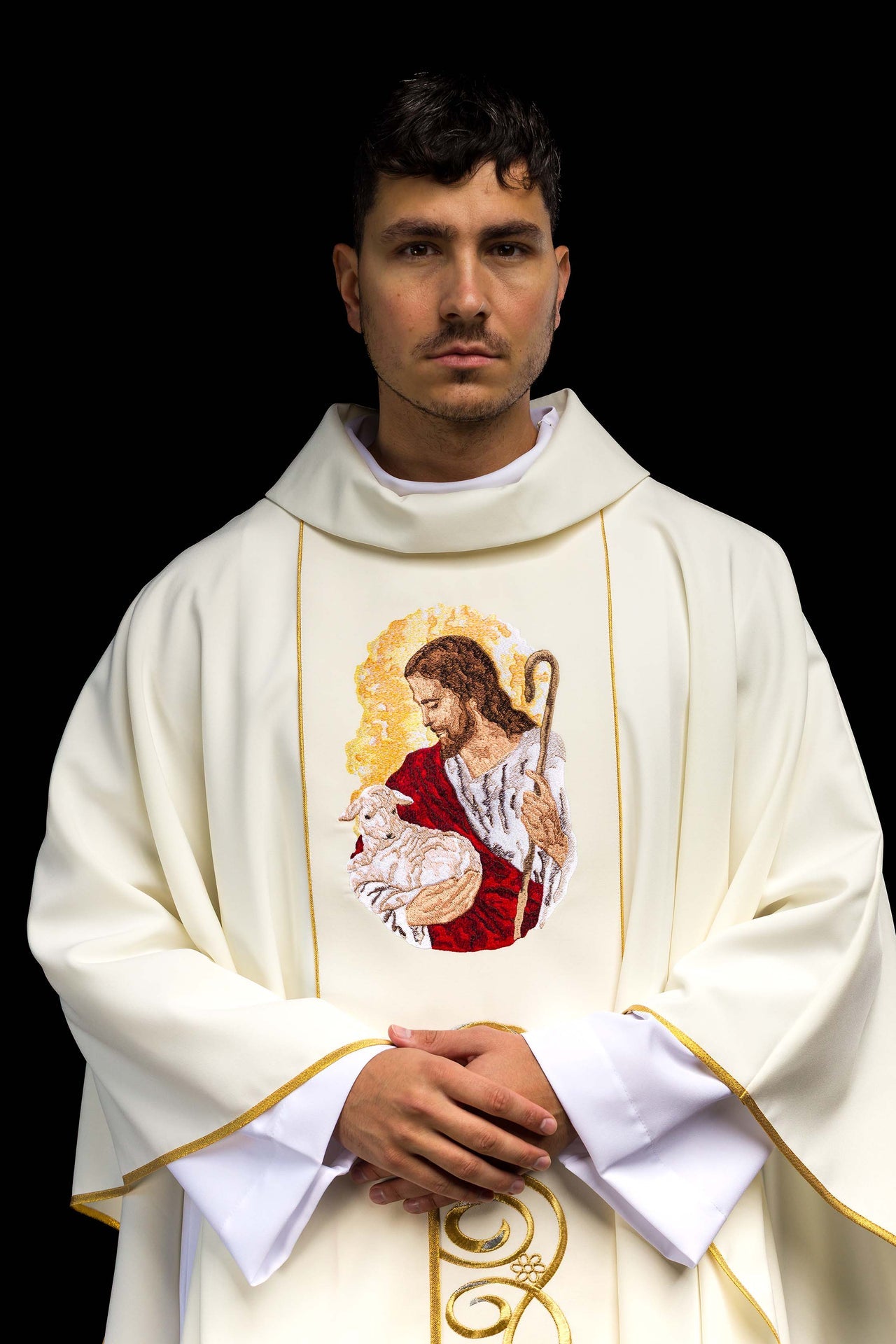 Ecru chasuble with the image of Jesus the Good Shepherd