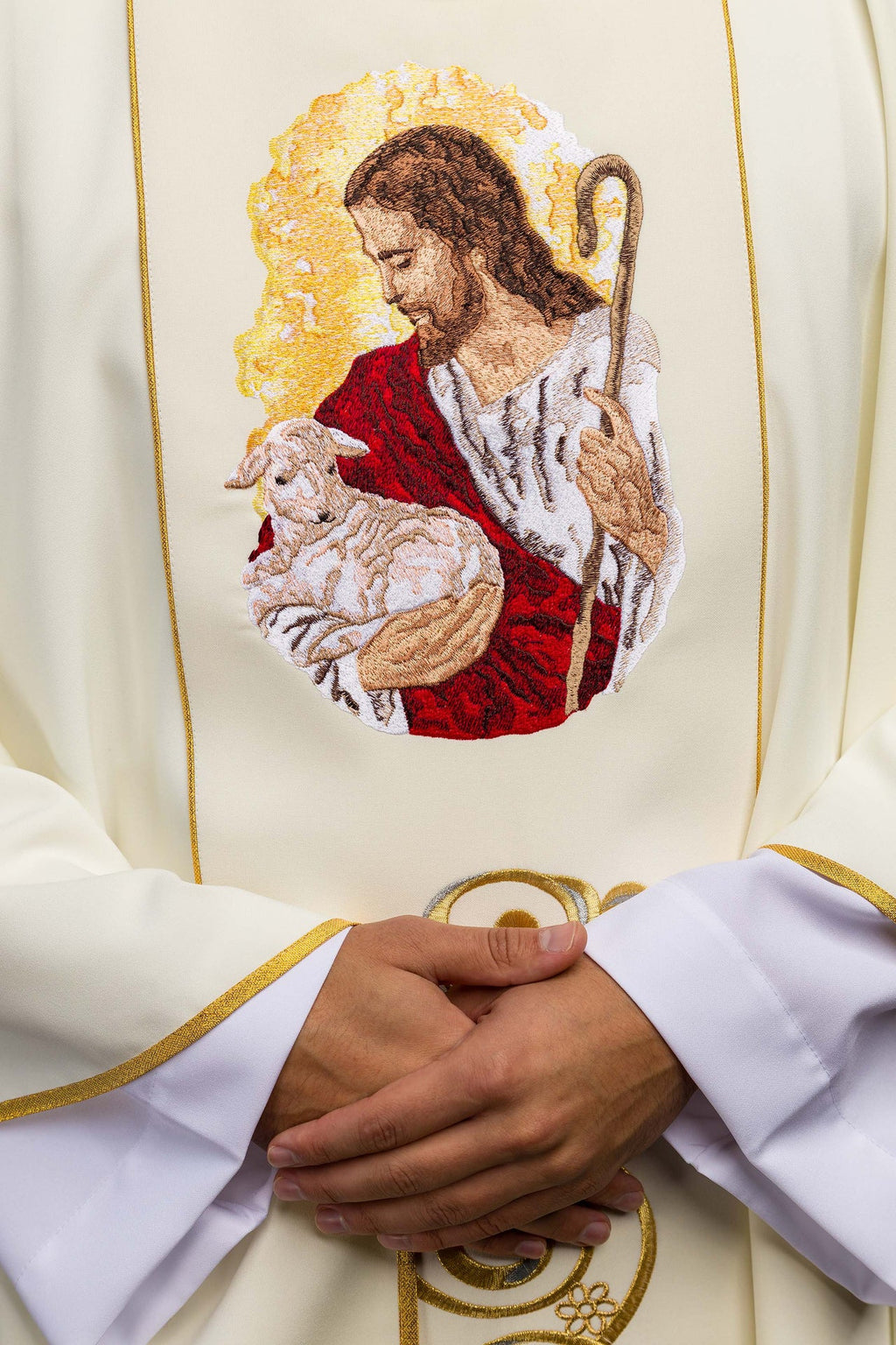 Ecru chasuble with the image of Jesus the Good Shepherd