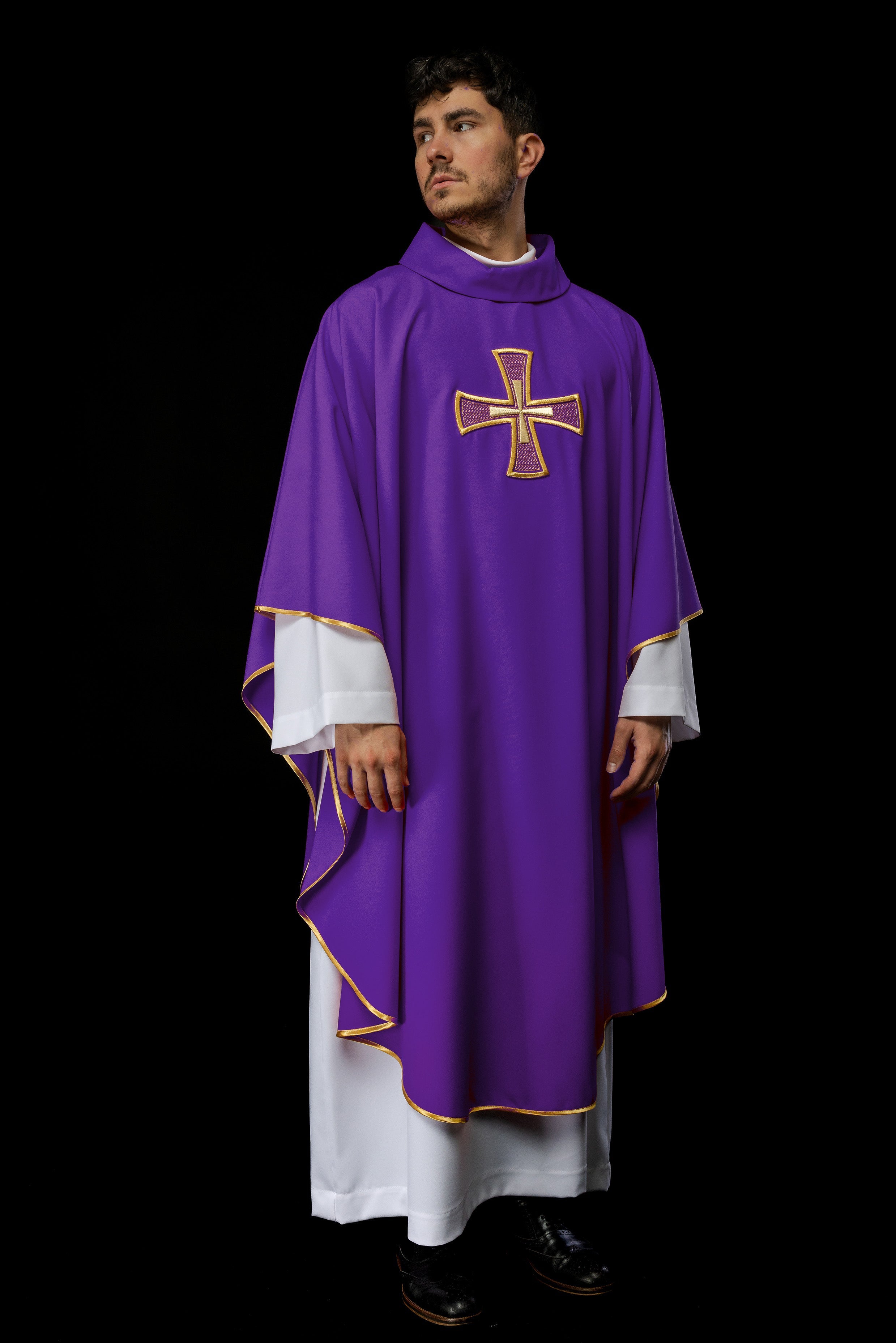 IHS embroidered chasuble Purple