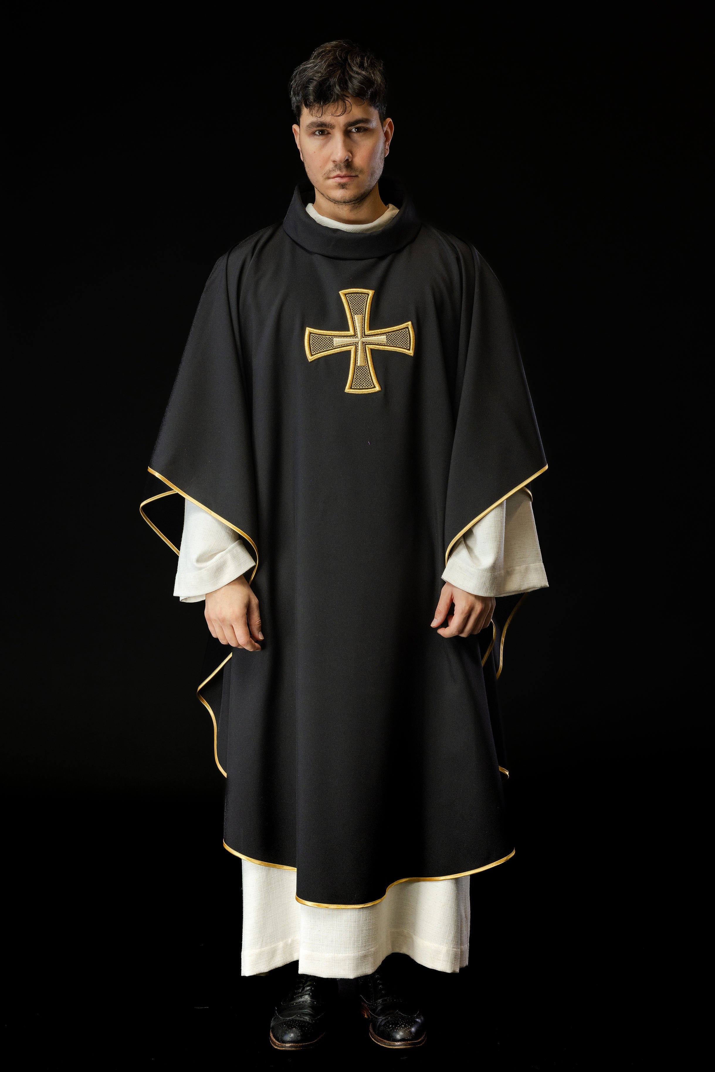 IHS embroidered chasuble Black