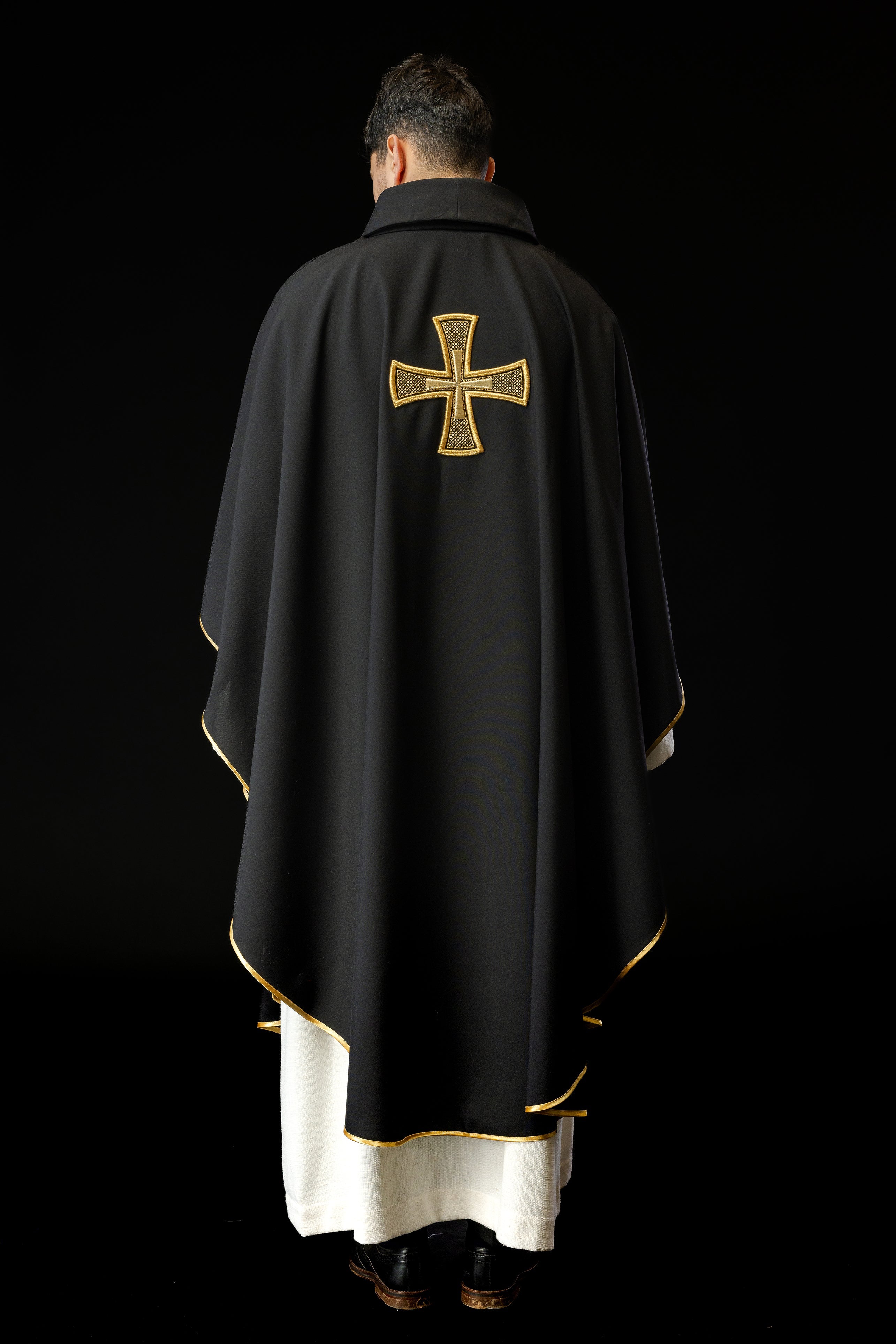 IHS embroidered chasuble Black