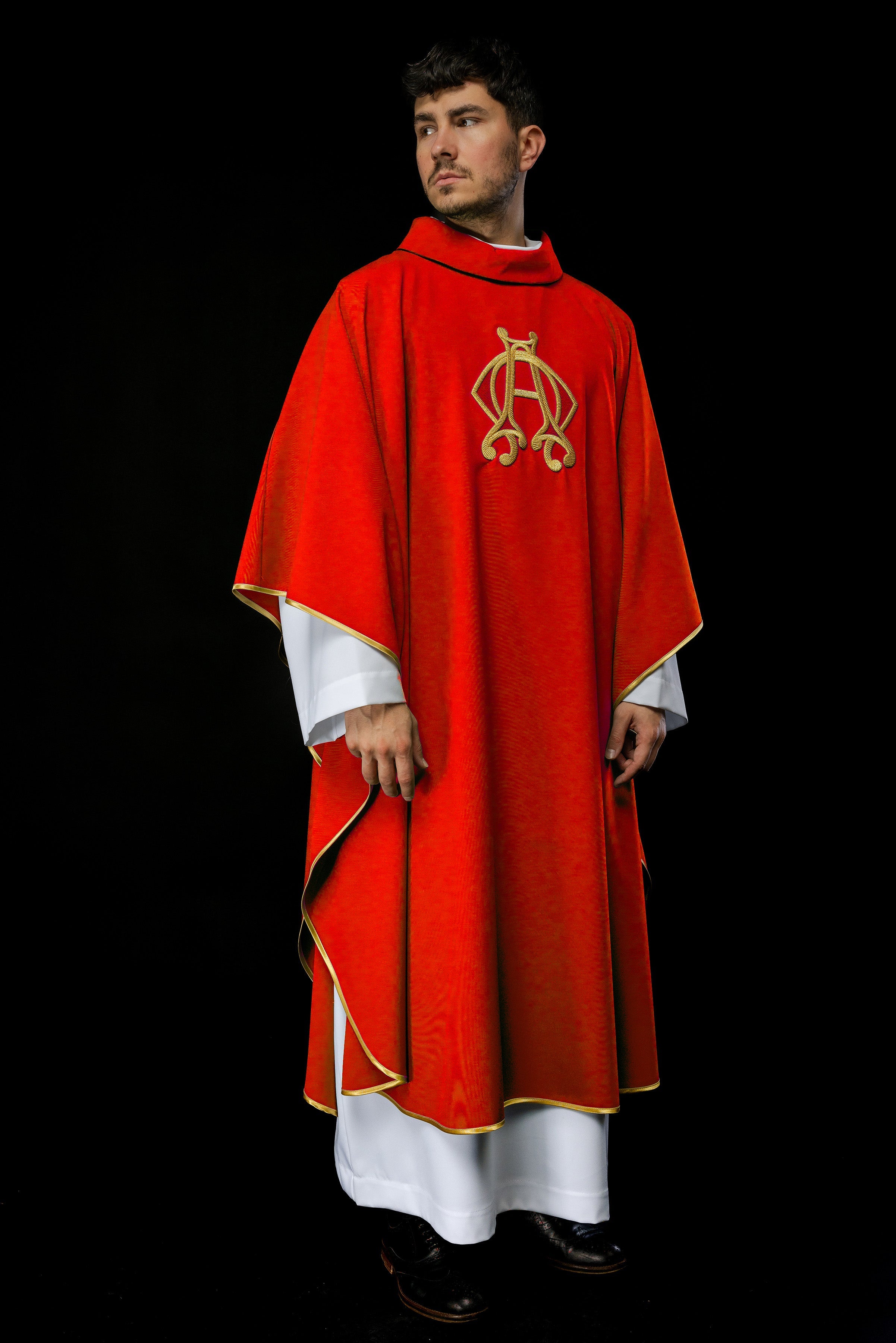 Embroidered chasuble Red motif of Alpha and Omega