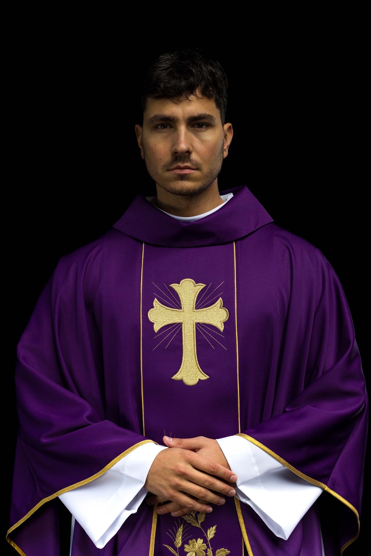 Chasuble Cross and ears in Purple