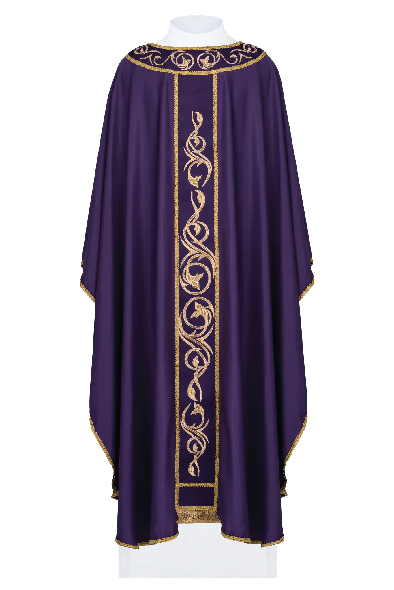 Purple chasuble embroidered on lightweight fabric