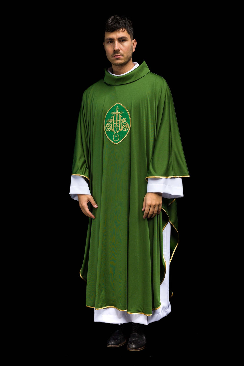 Chasuble embroidered with IHS lightweight SACROLITE knitted fabric