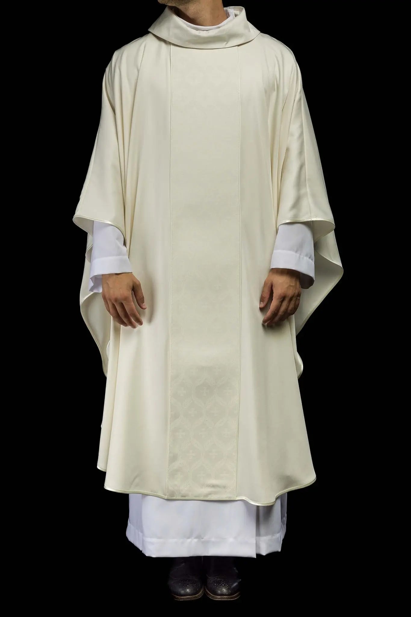 Ecru Chasuble with Jacquard Cross-patterned Band