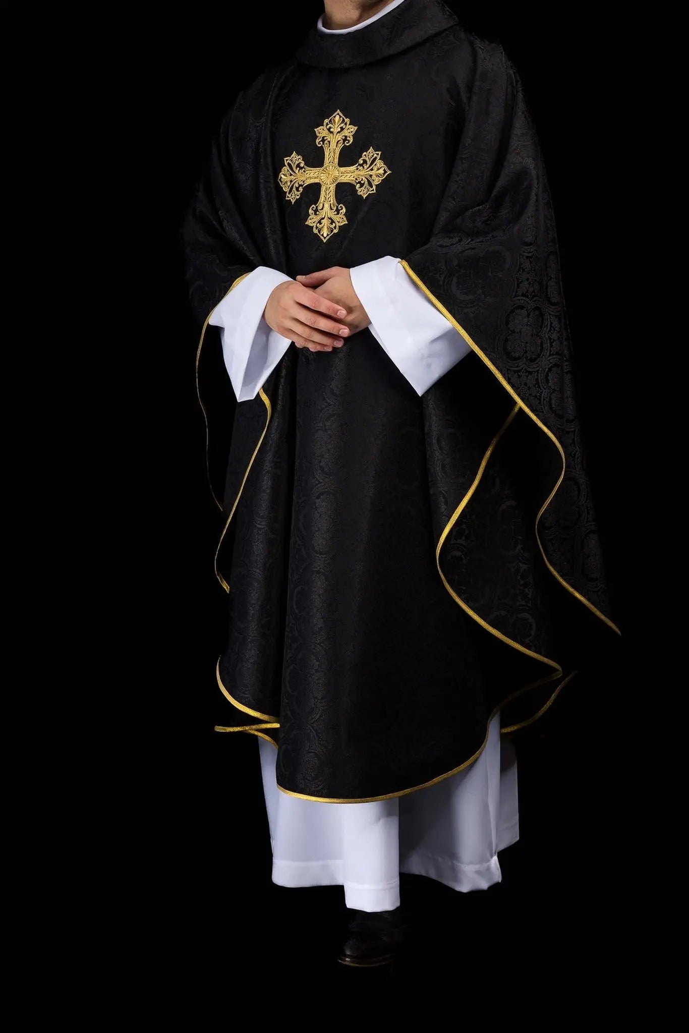 Black chasuble with cross jacquard fabric