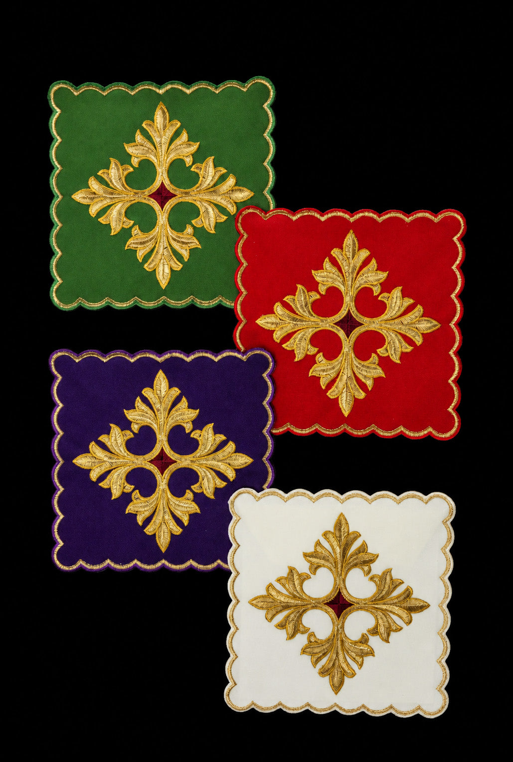 Set di palle da calice con simbolo della croce nei quattro colori liturgici