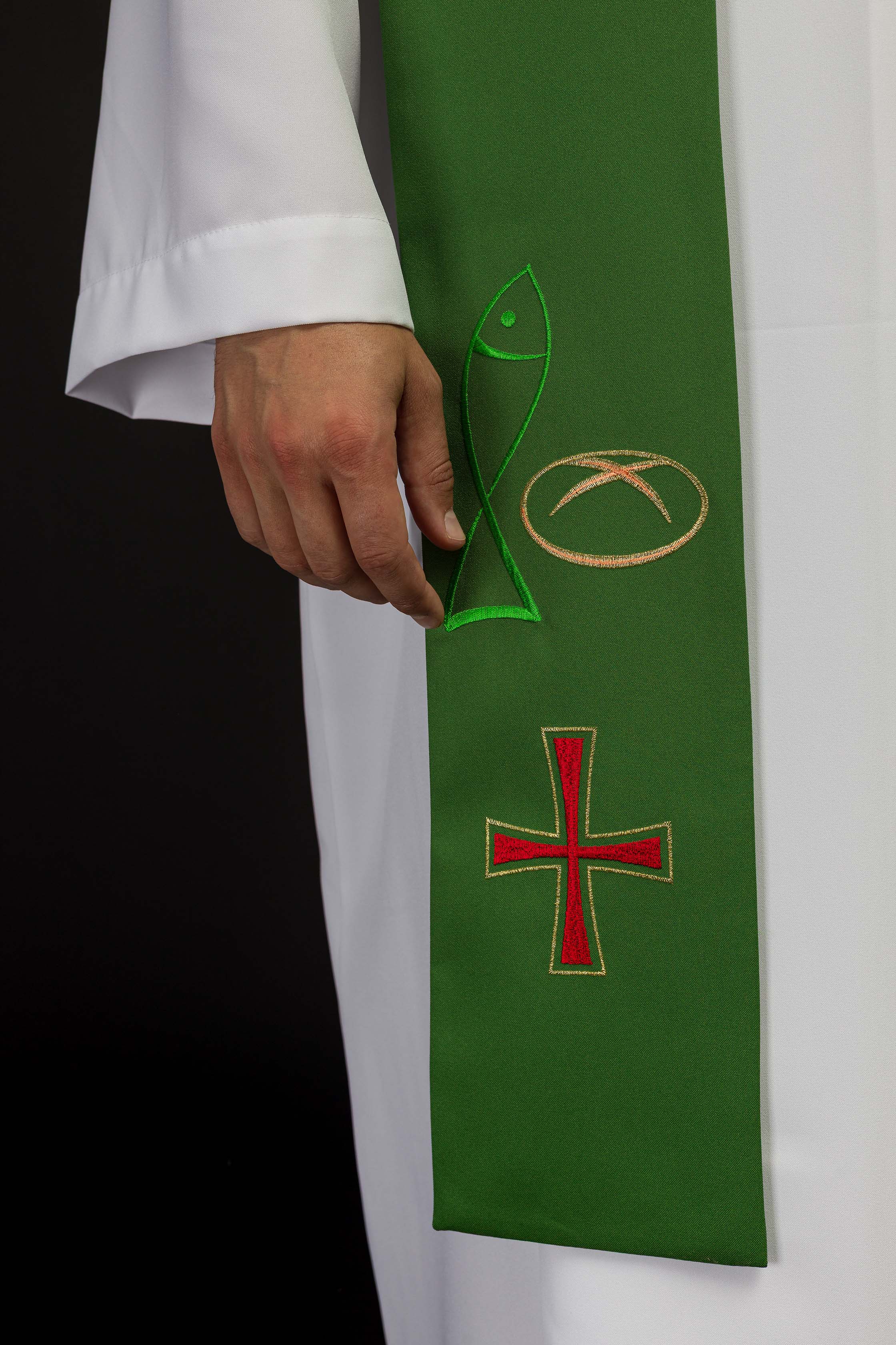Green embroidered priest's stole with motif Fish Bread Cross