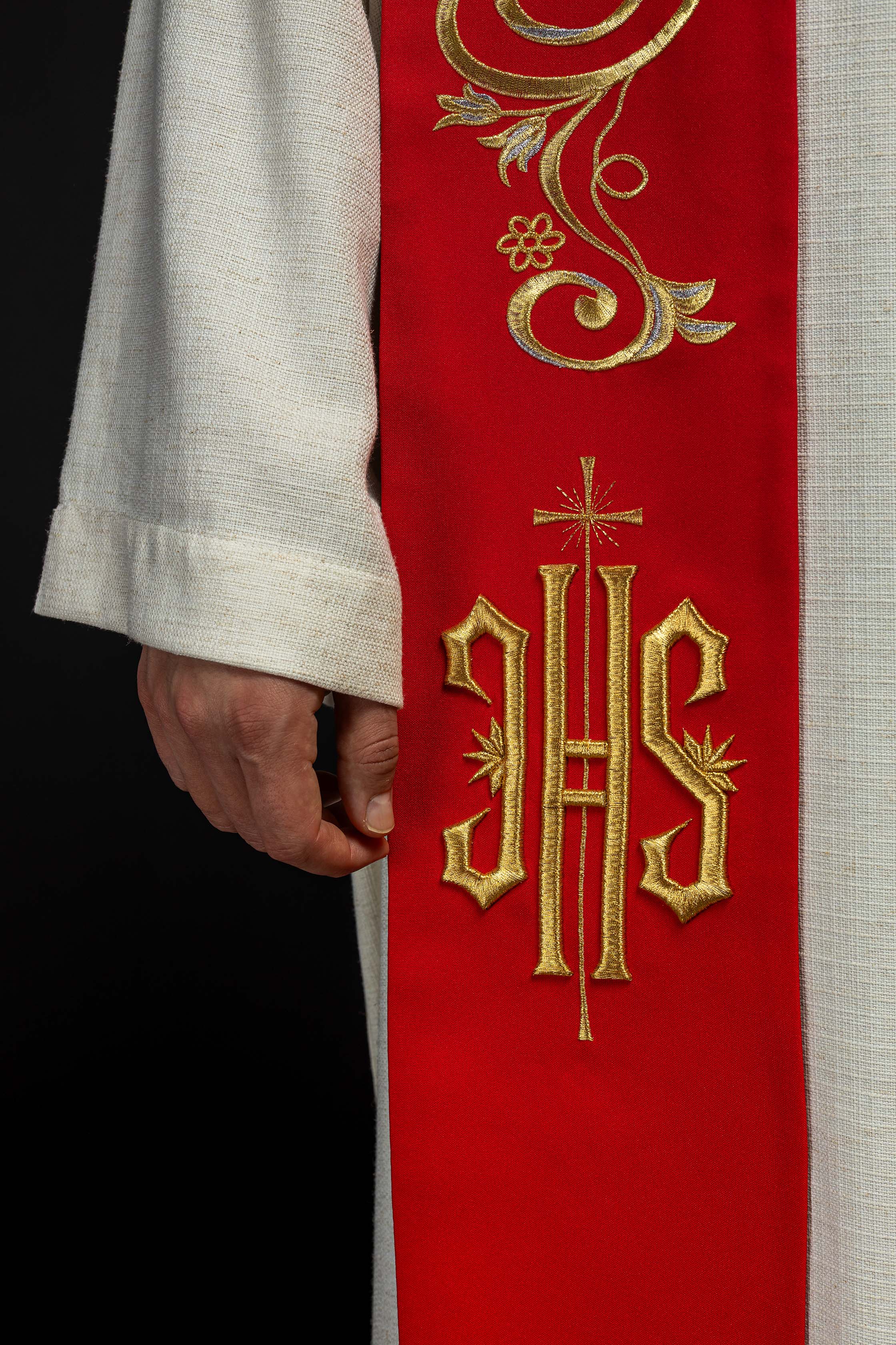 Stuła kapłańska haftowana IHS Czerowna - ORNATY.PL